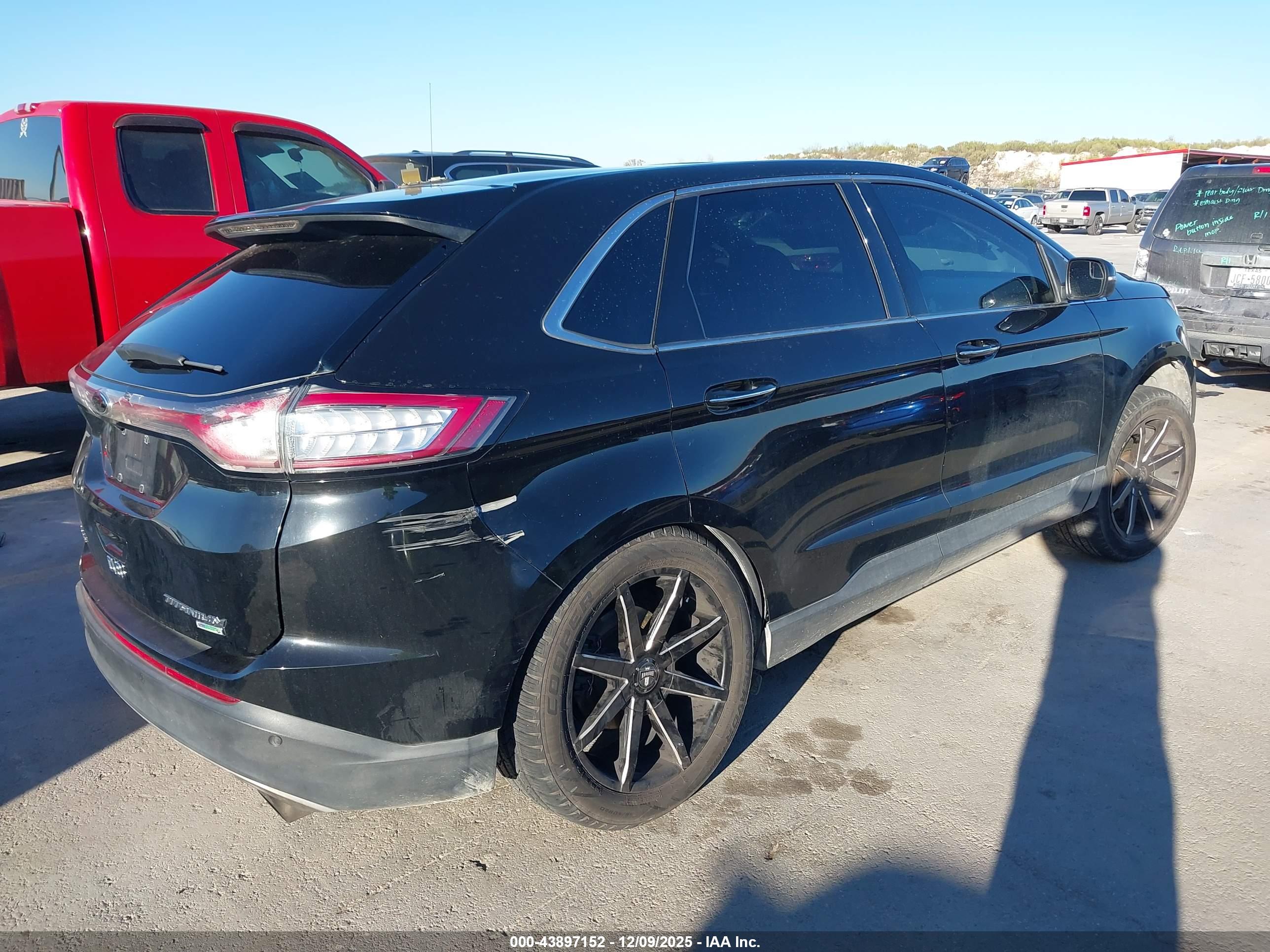 FORD EDGE image 4