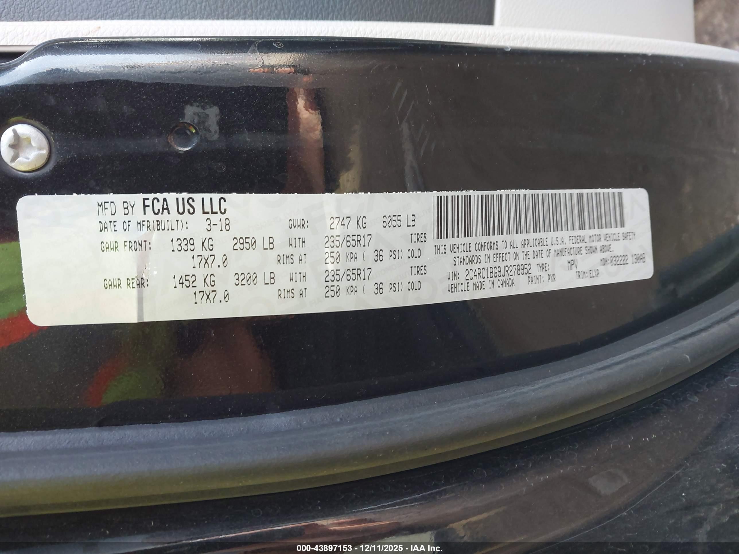 CHRYSLER PACIFICA image 9