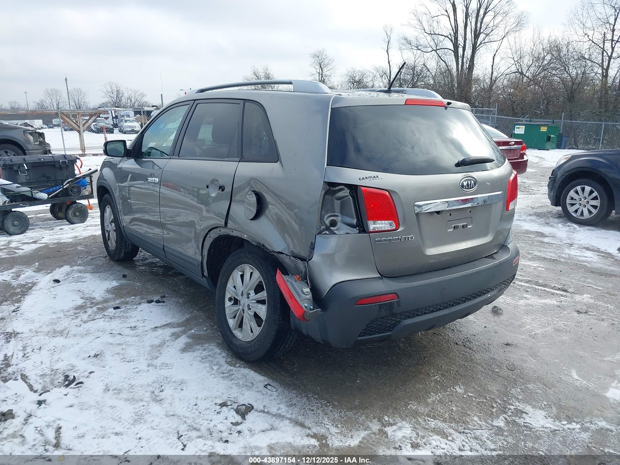KIA SORENTO image 3