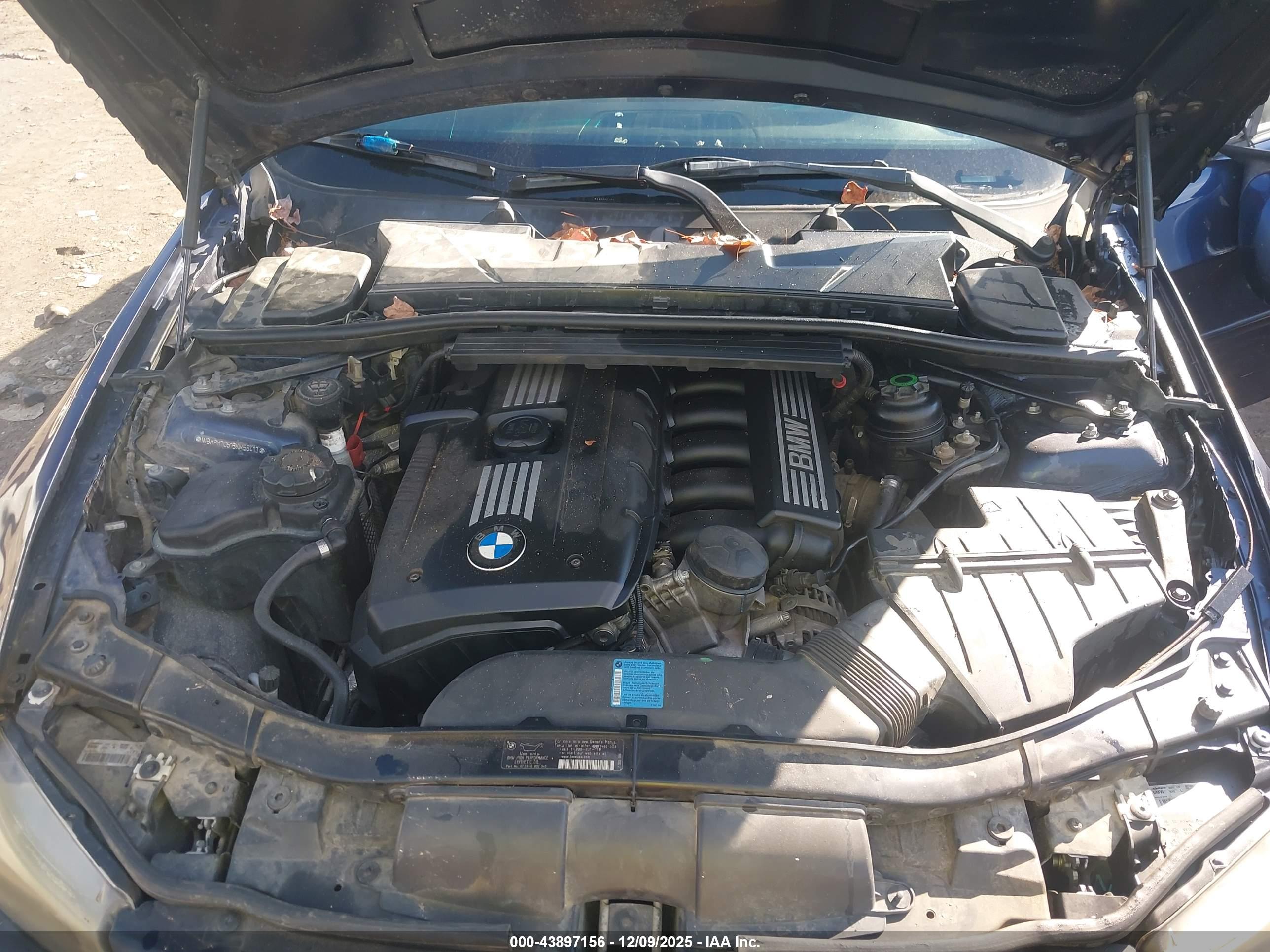 BMW 328I image 10