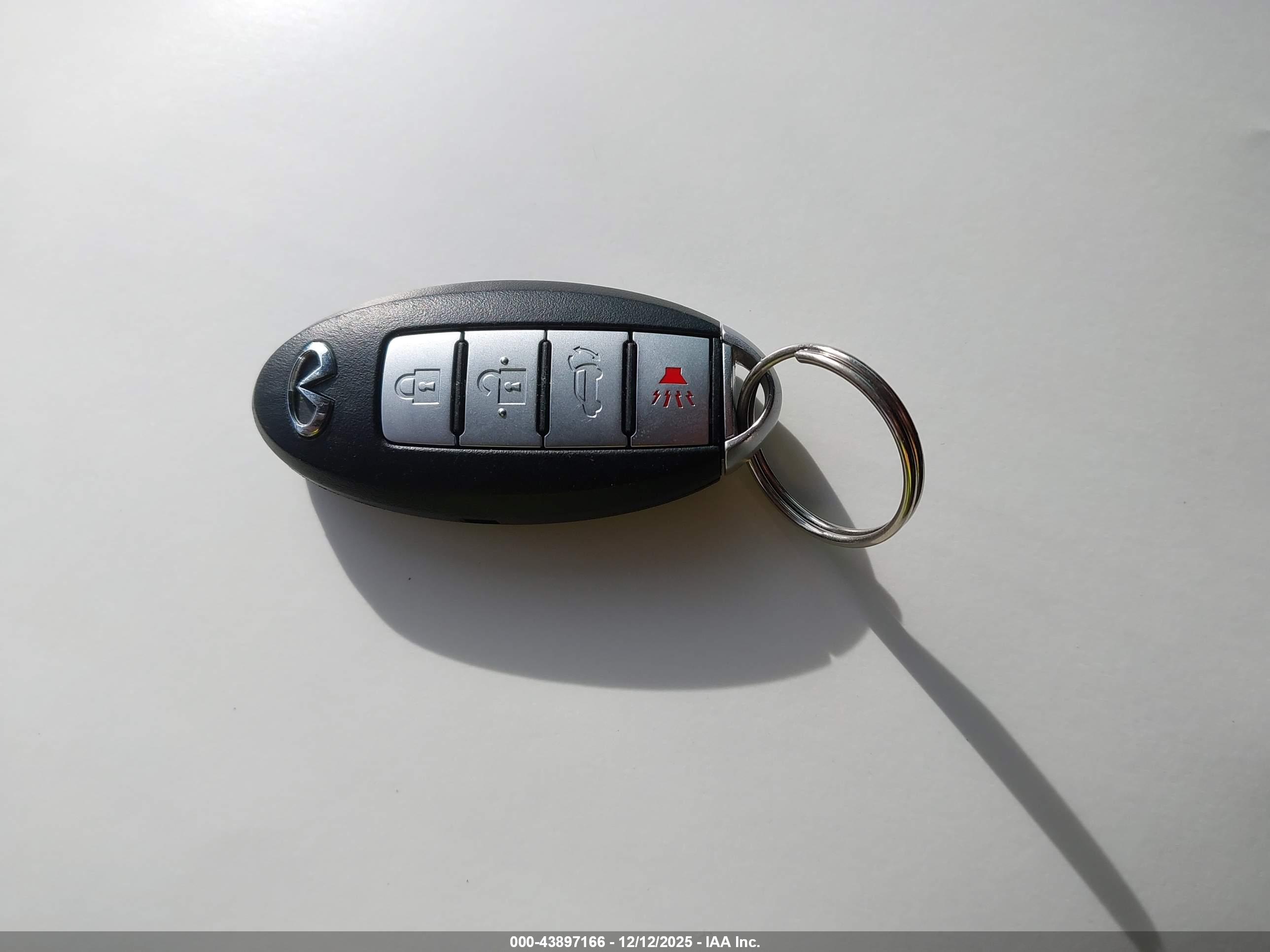 INFINITI FX35 image 11