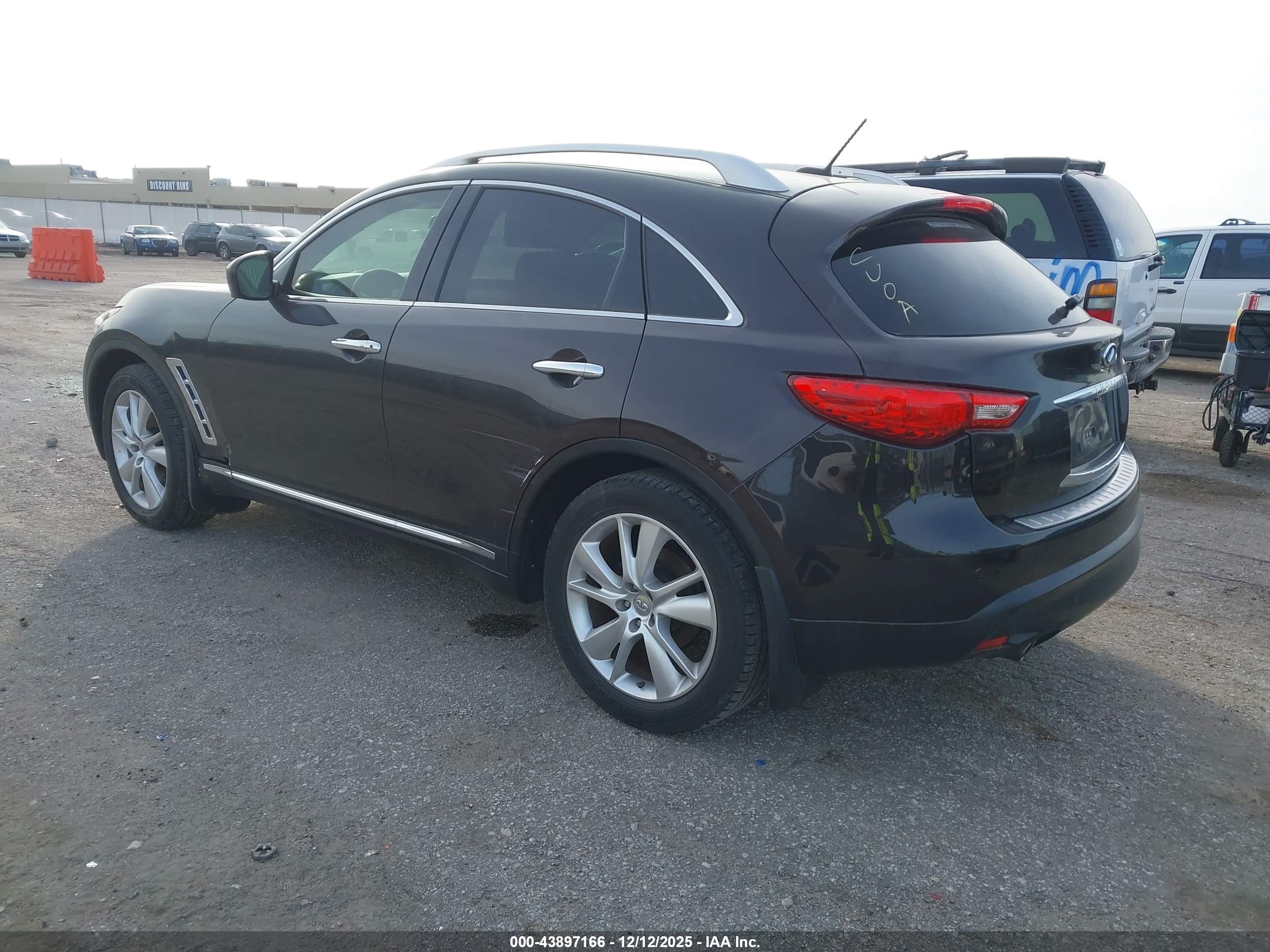 INFINITI FX35 image 3