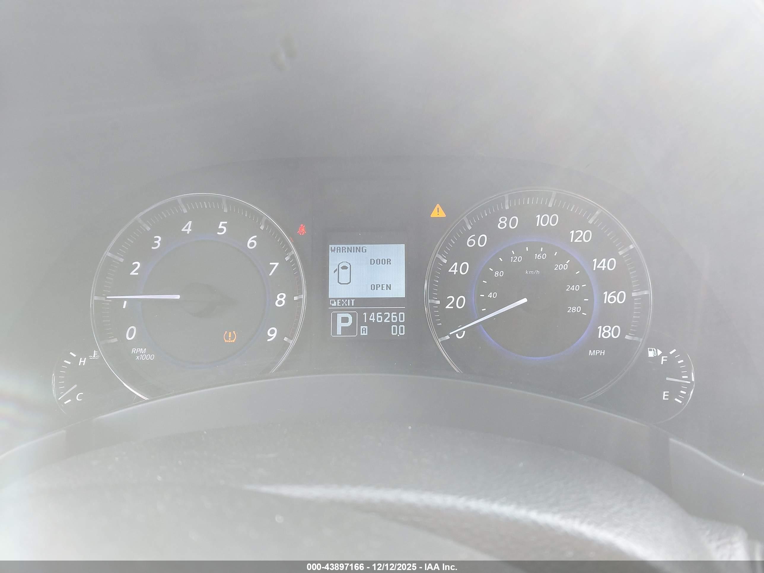 INFINITI FX35 image 7