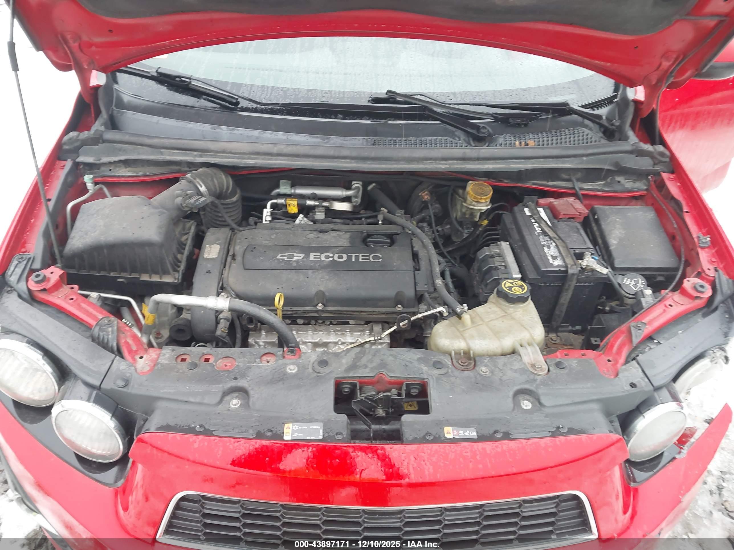 CHEVROLET SONIC image 10