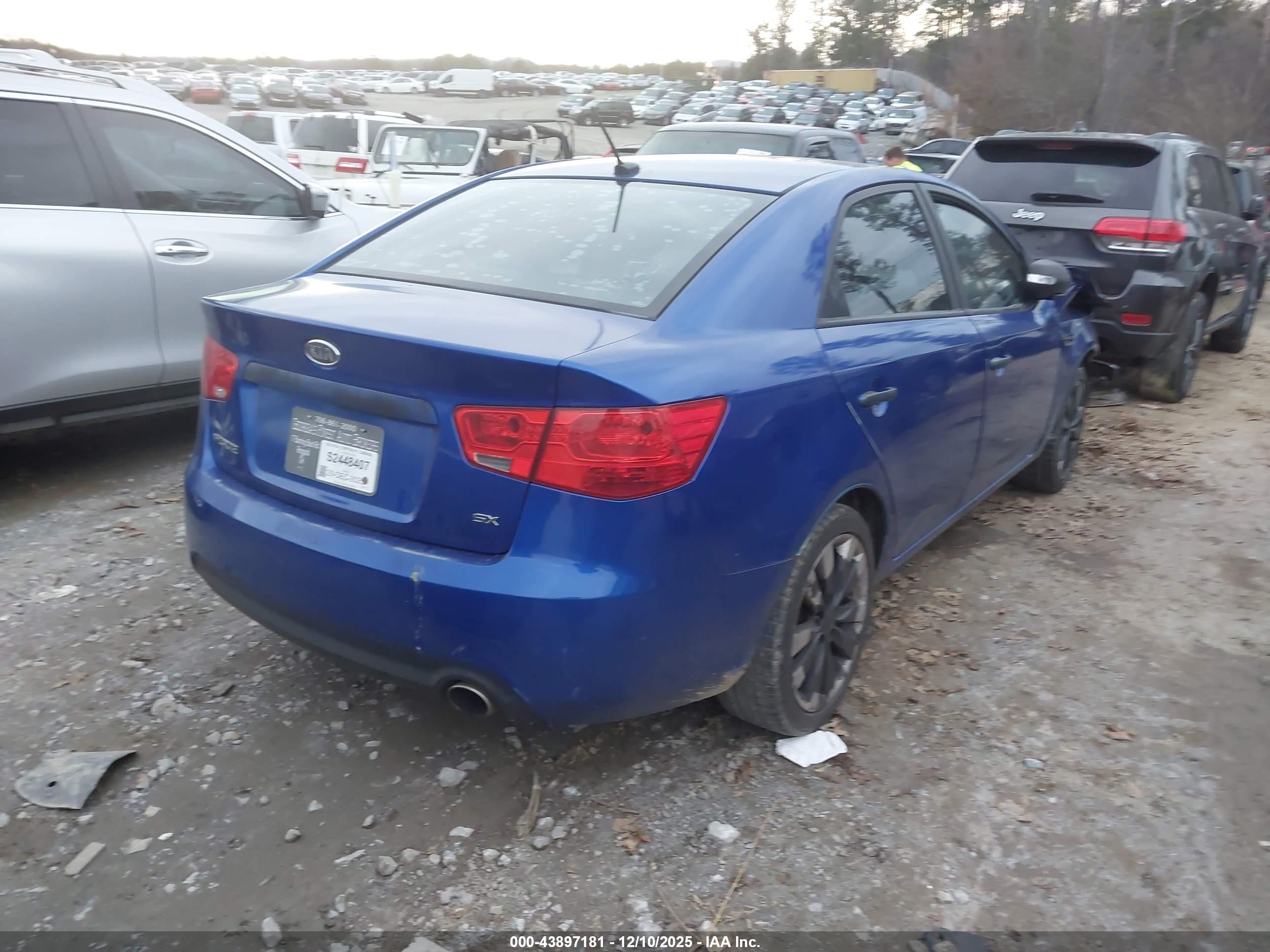 KIA FORTE image 4