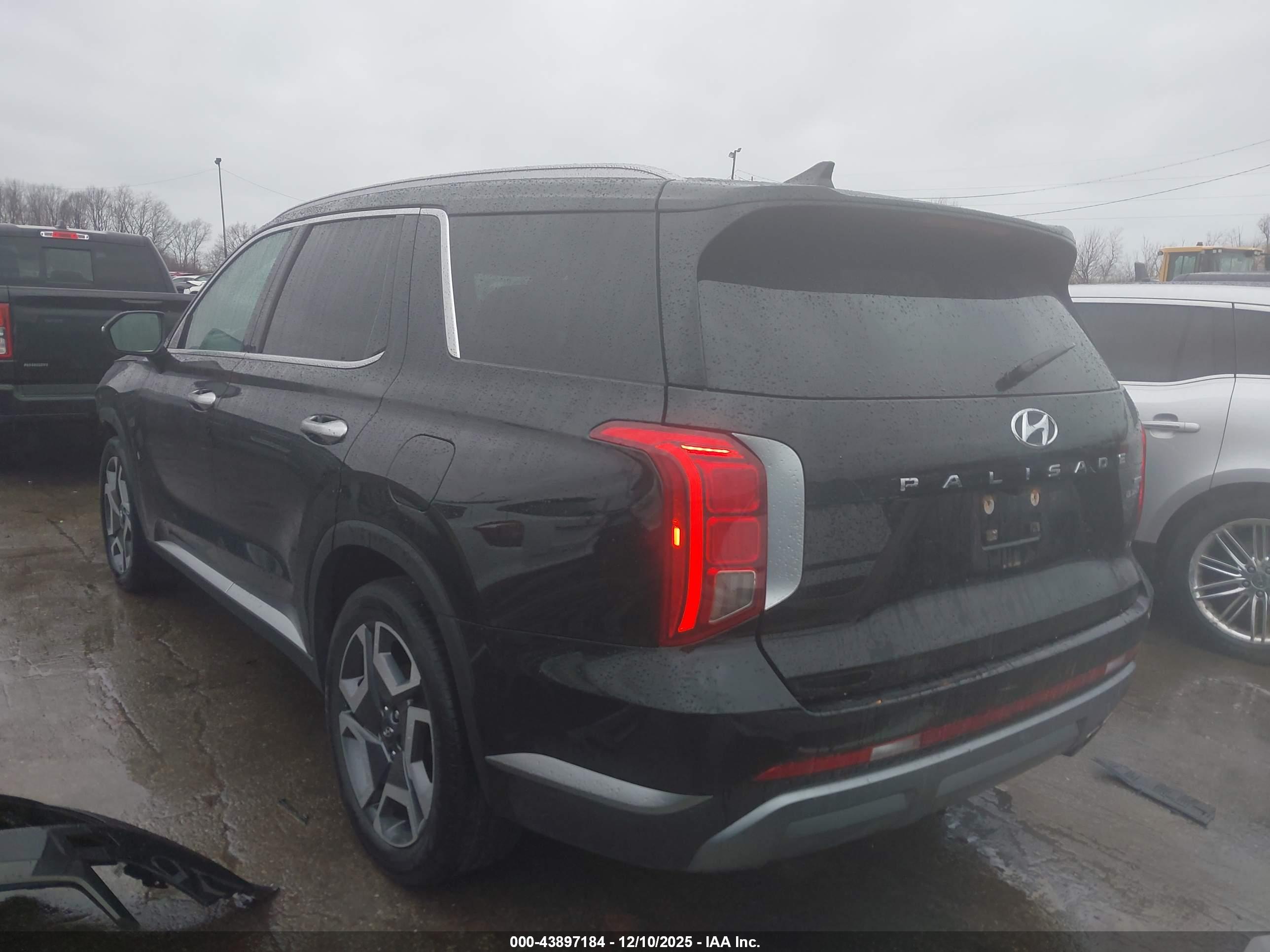 HYUNDAI PALISADE image 3