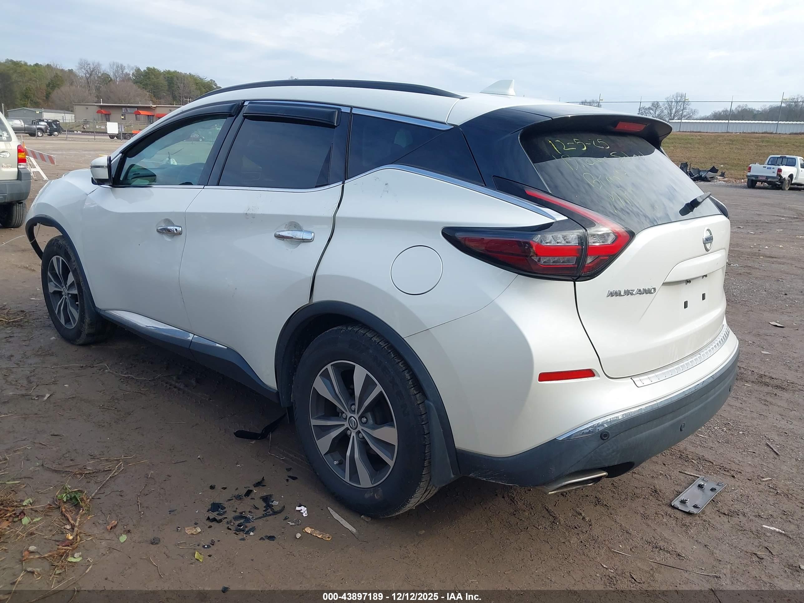 NISSAN MURANO image 3