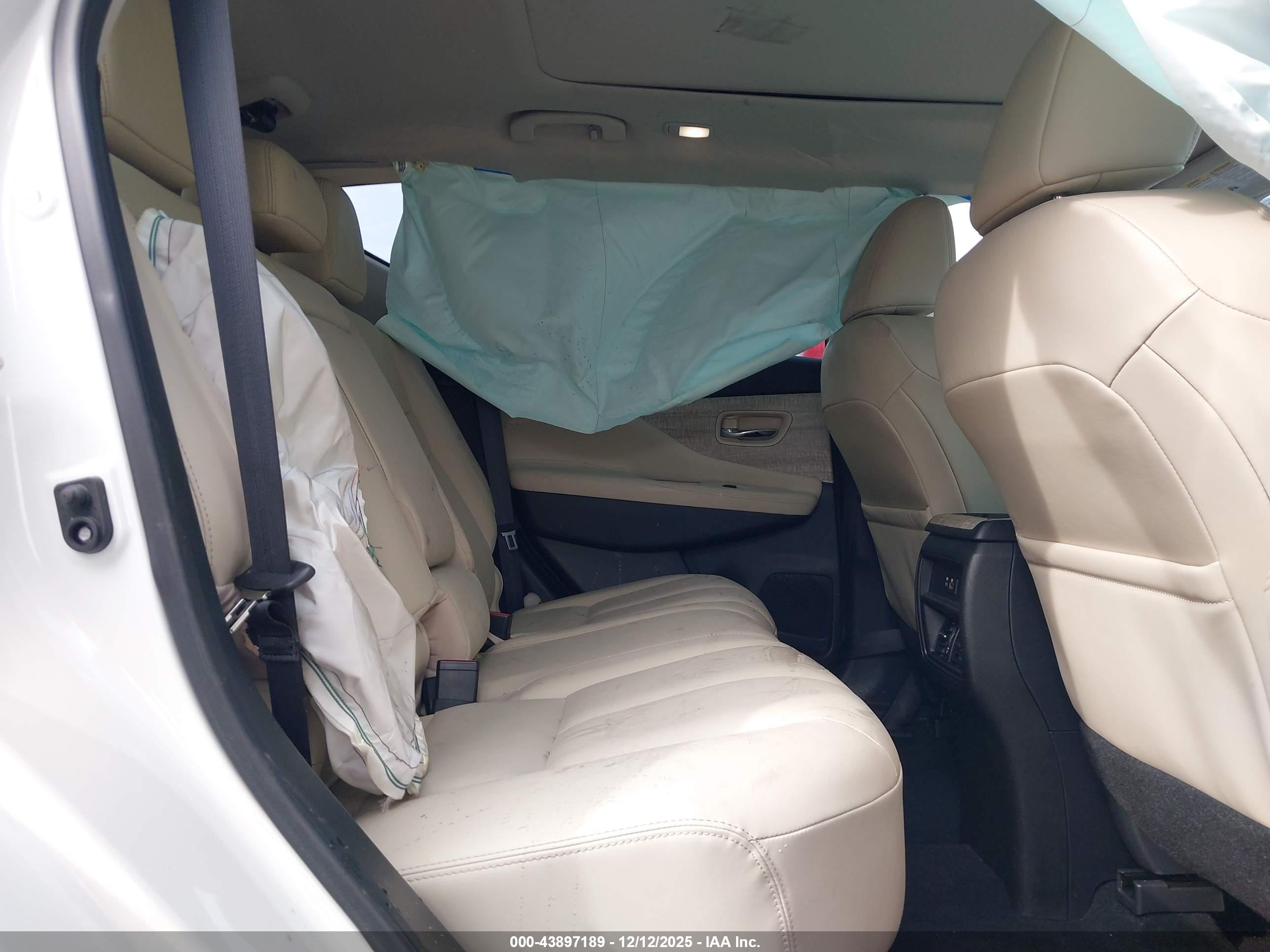 NISSAN MURANO image 8