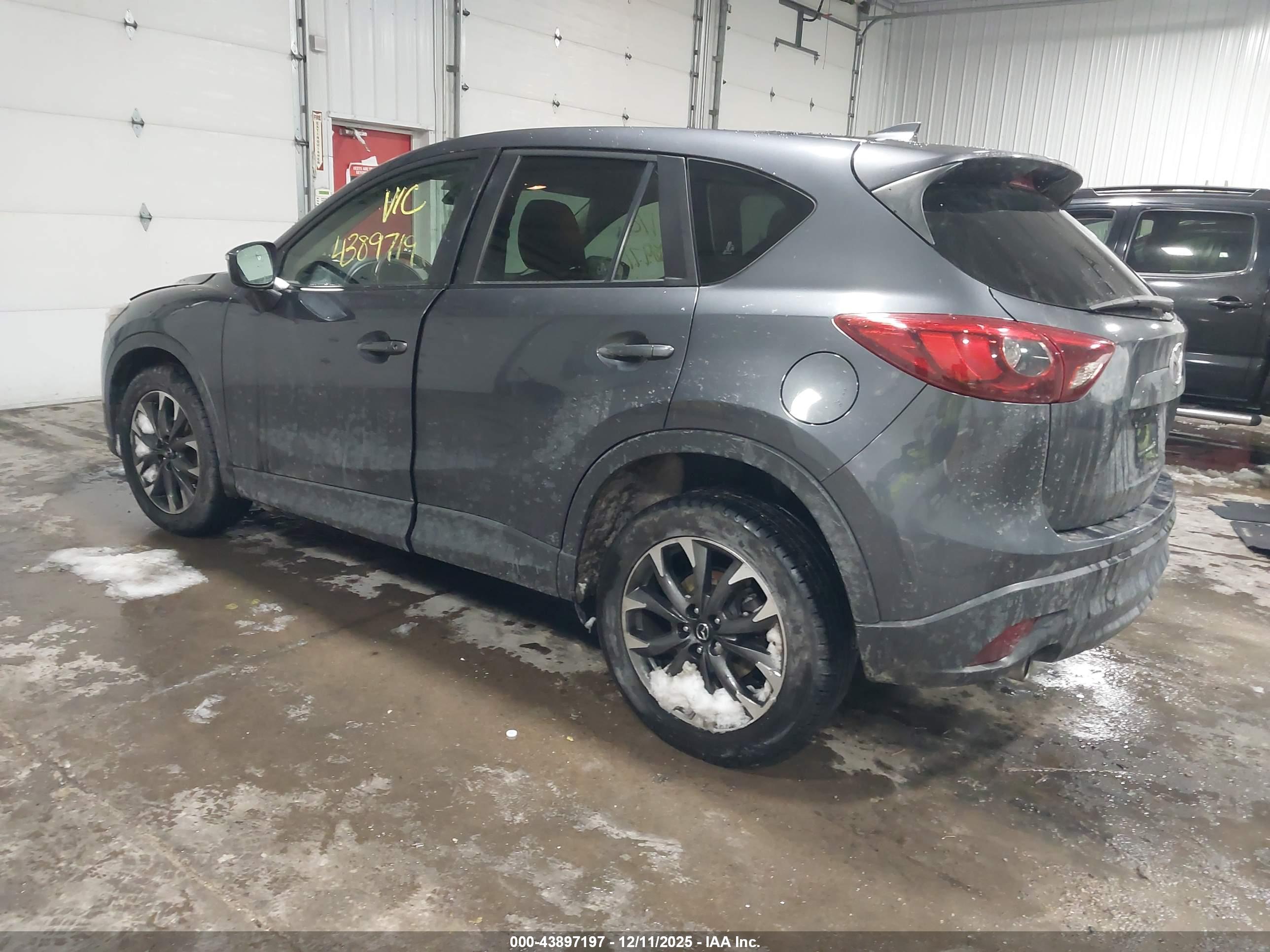 MAZDA CX-5 image 3