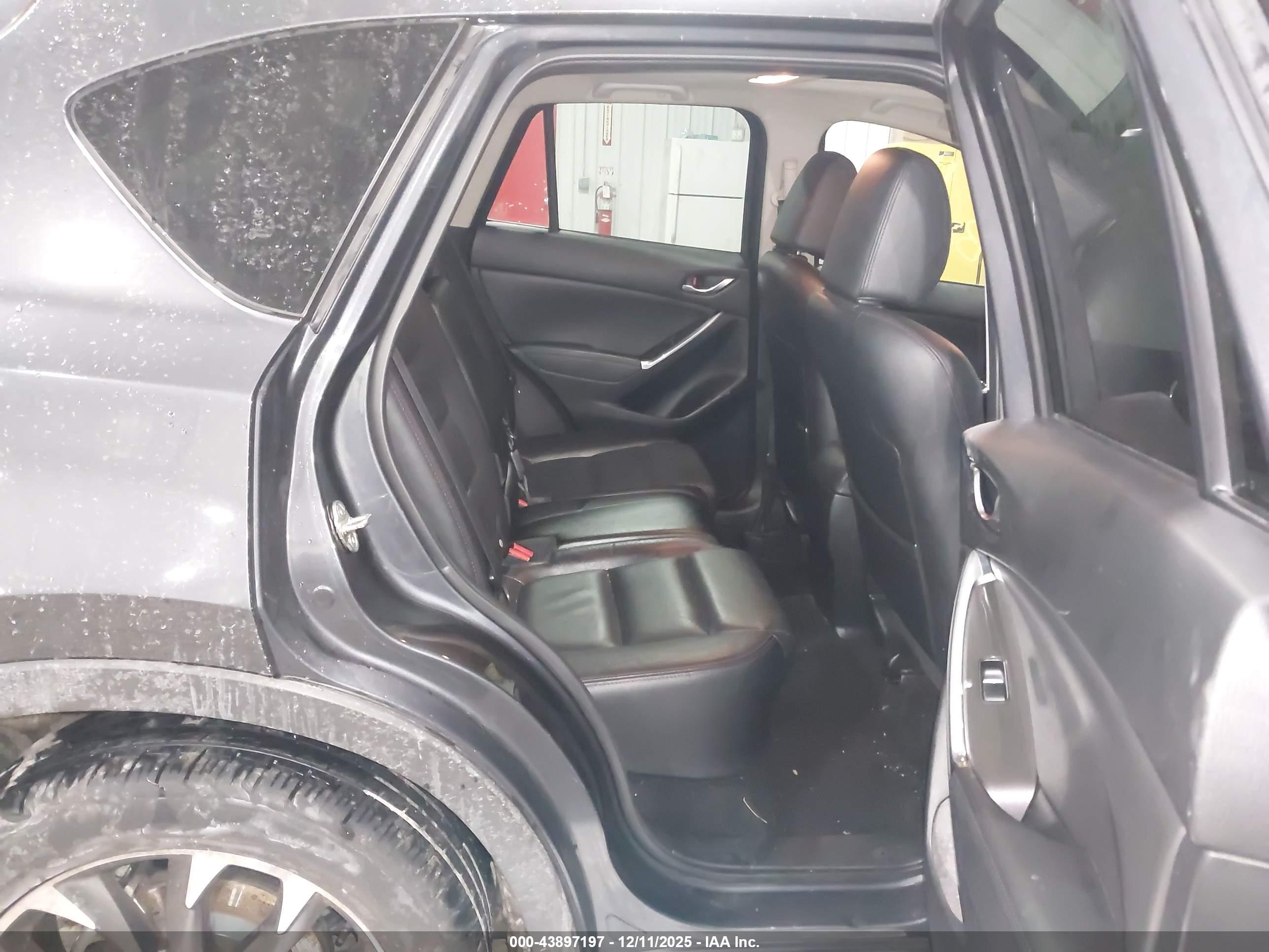 MAZDA CX-5 image 8