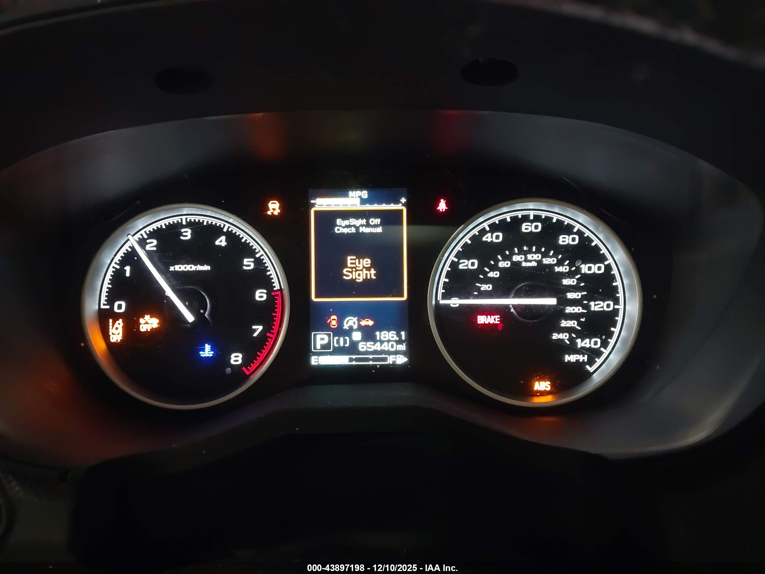 SUBARU FORESTER image 7