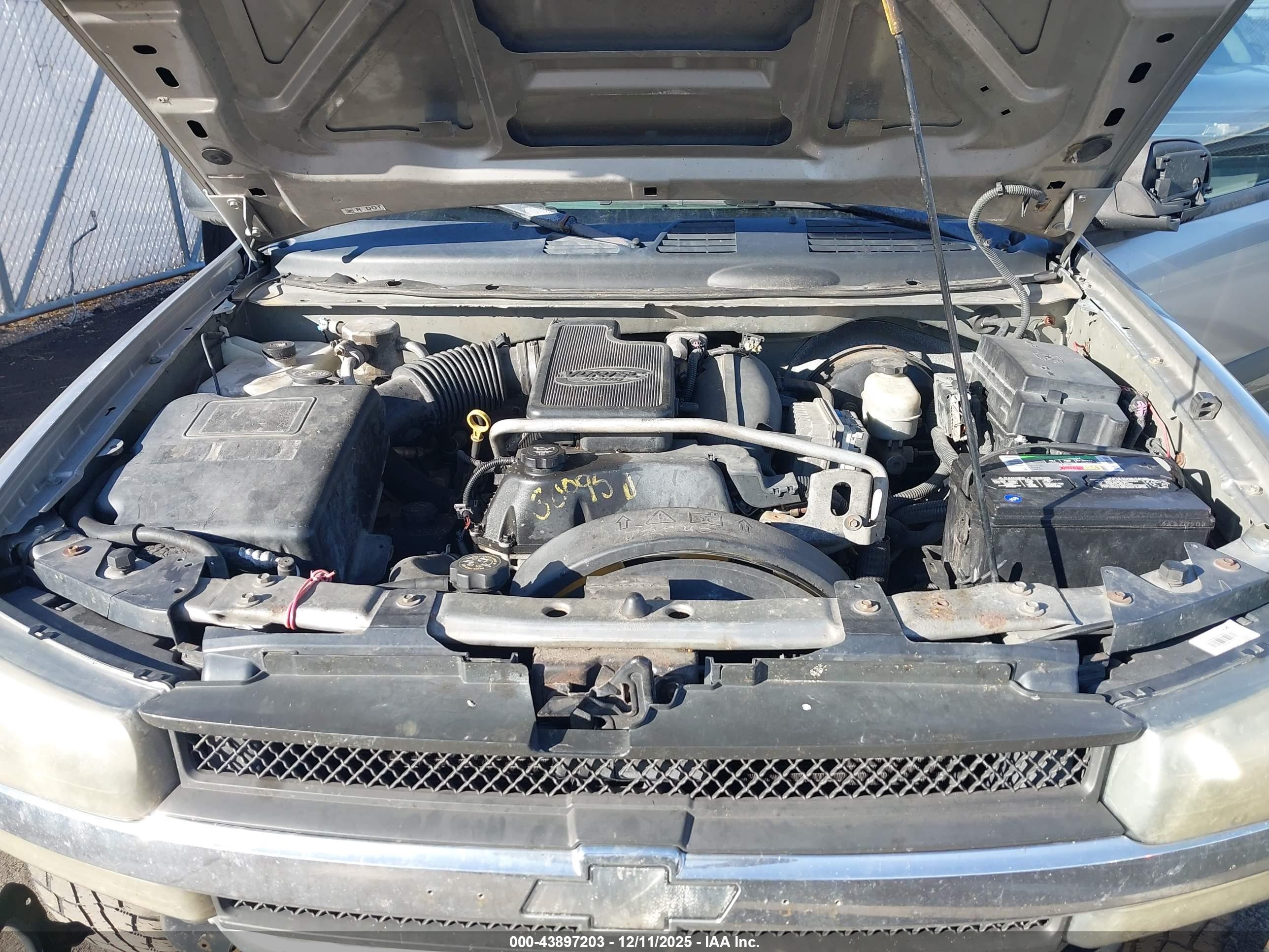 CHEVROLET TRAILBLAZER image 10