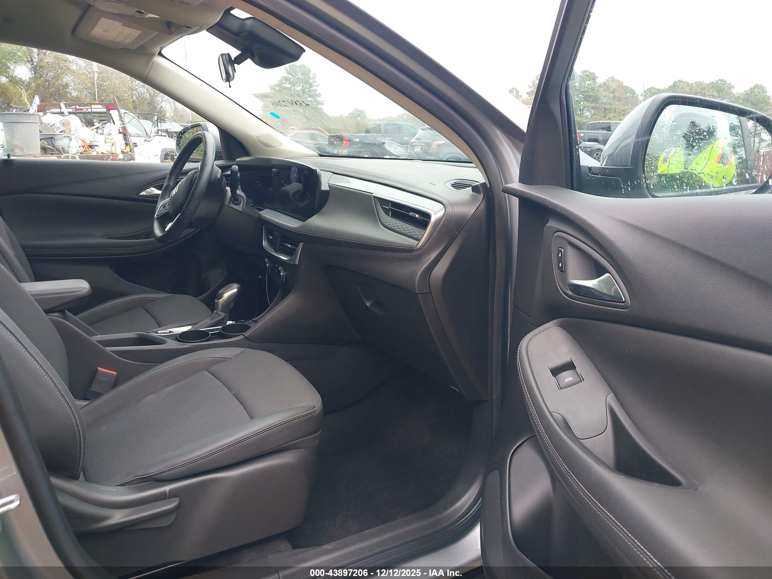 BUICK ENCORE image 5