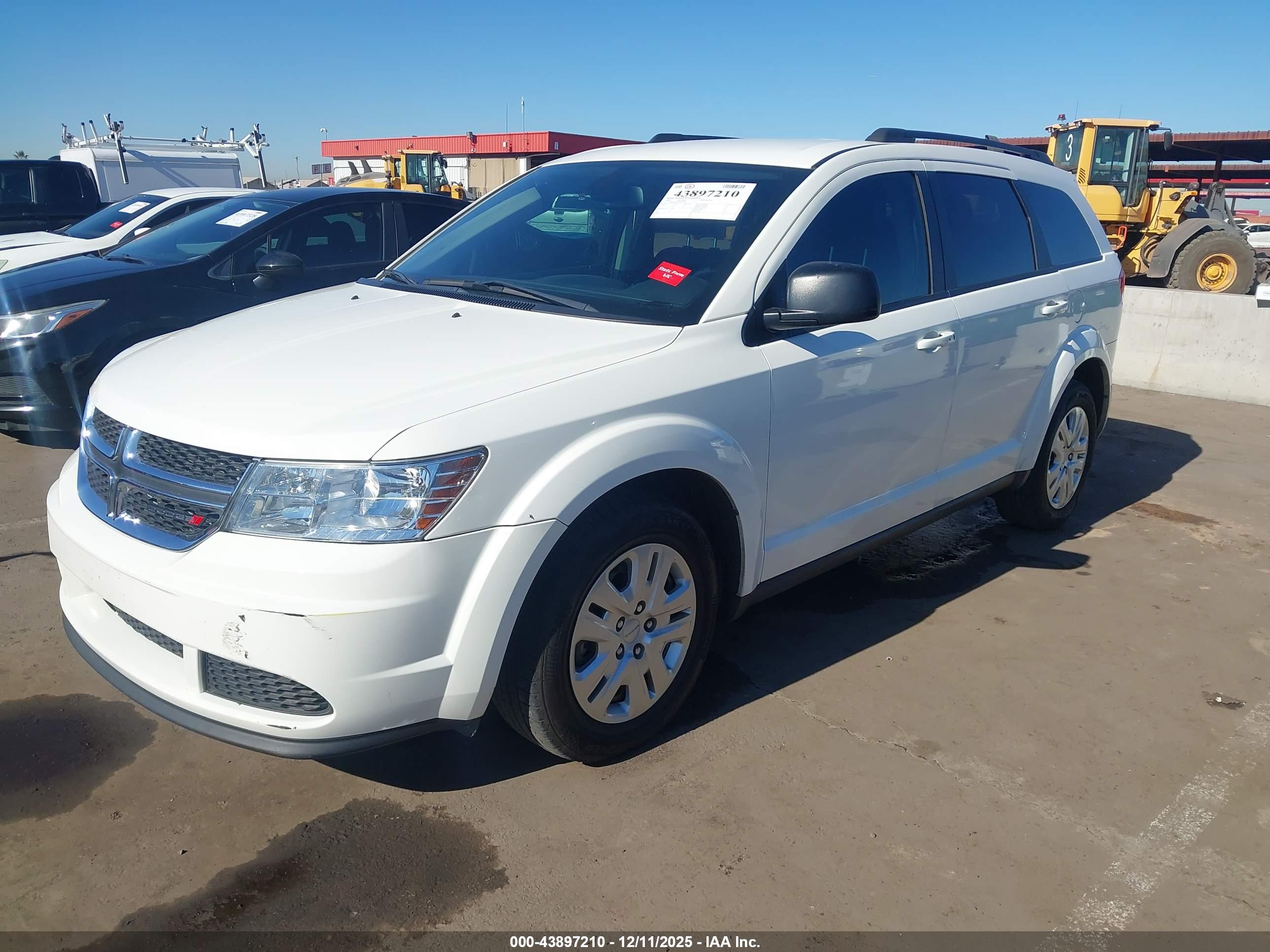 DODGE JOURNEY image 2