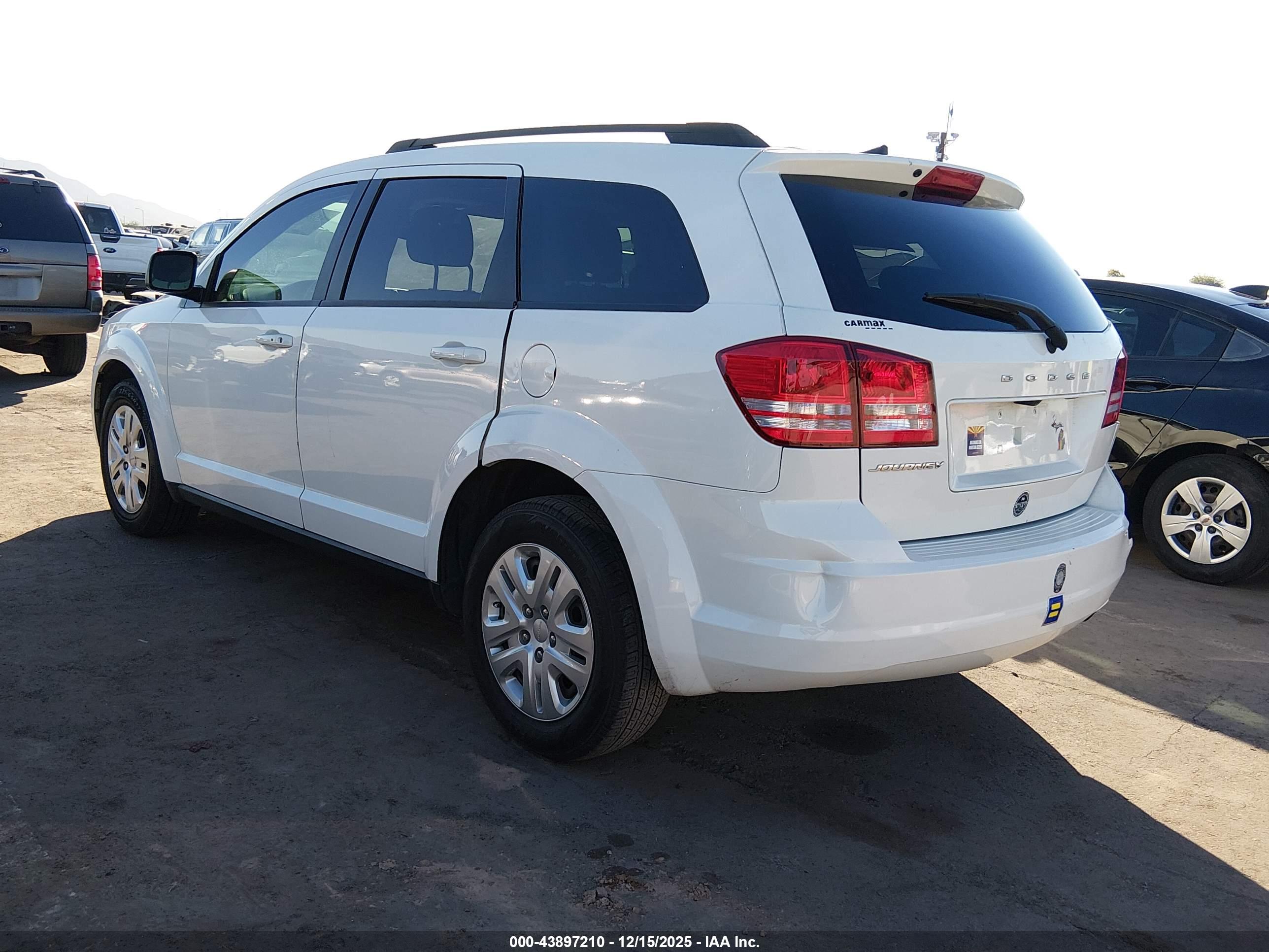 DODGE JOURNEY image 3