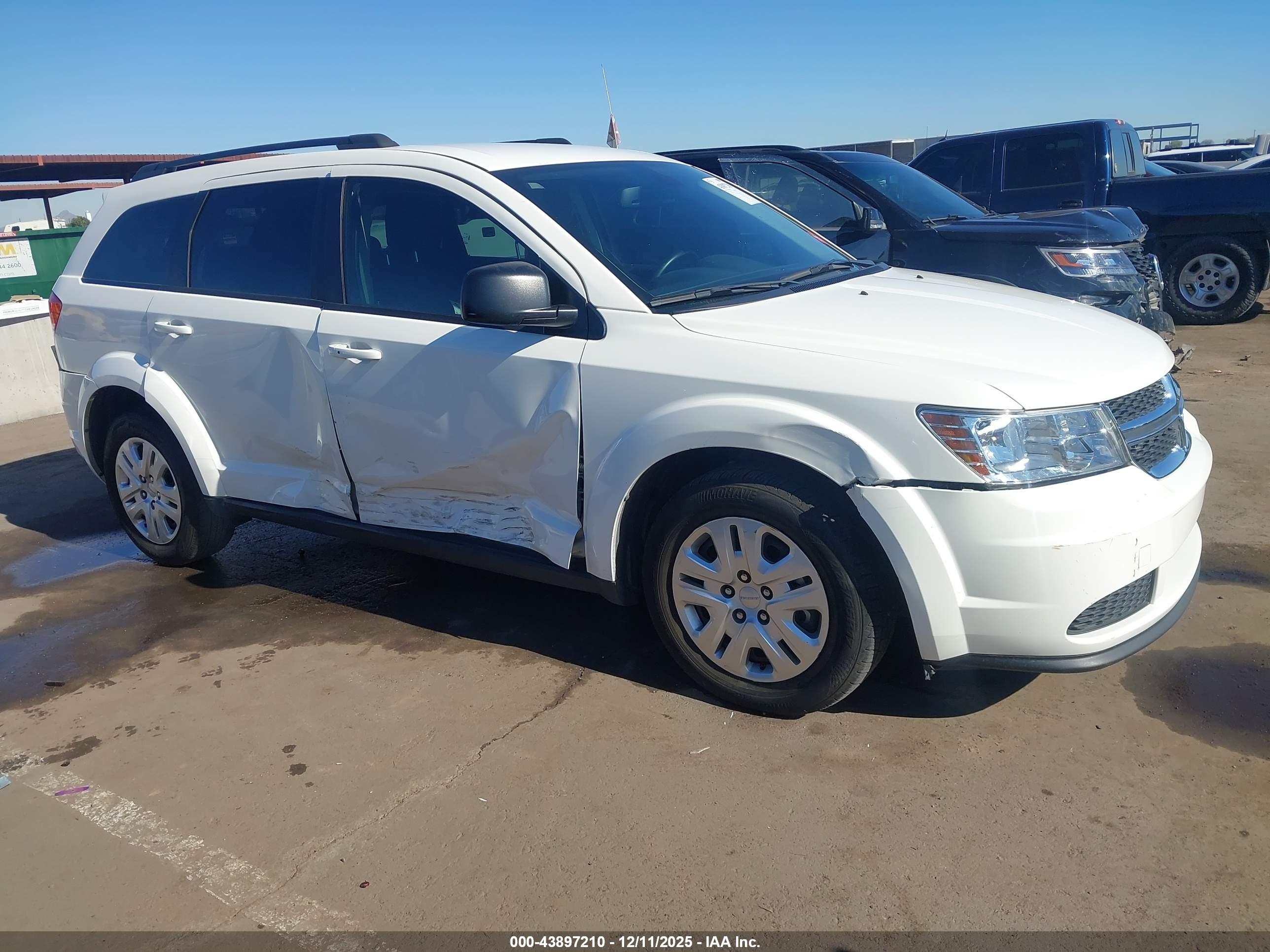 DODGE JOURNEY image 6