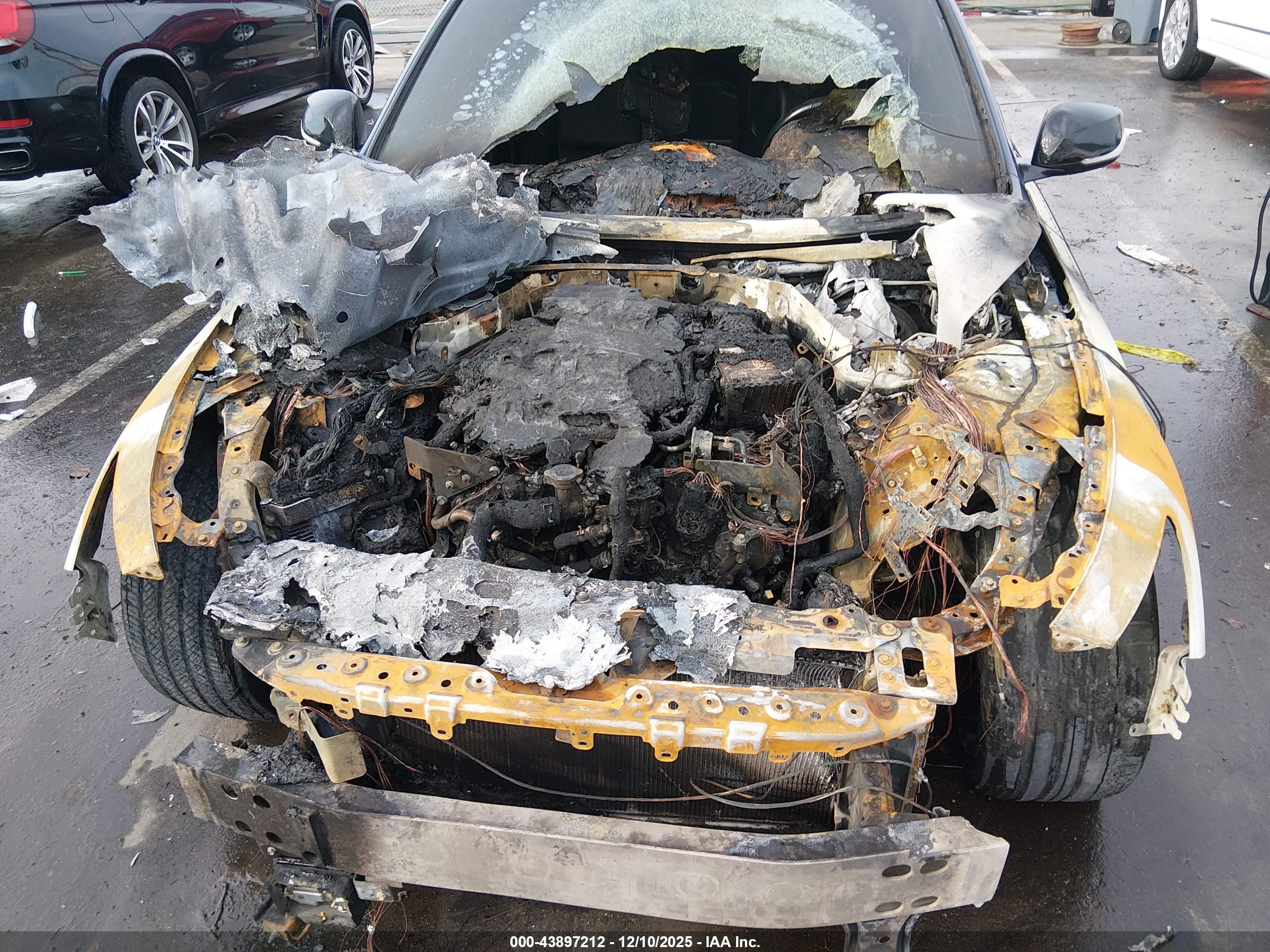 INFINITI Q50 image 6