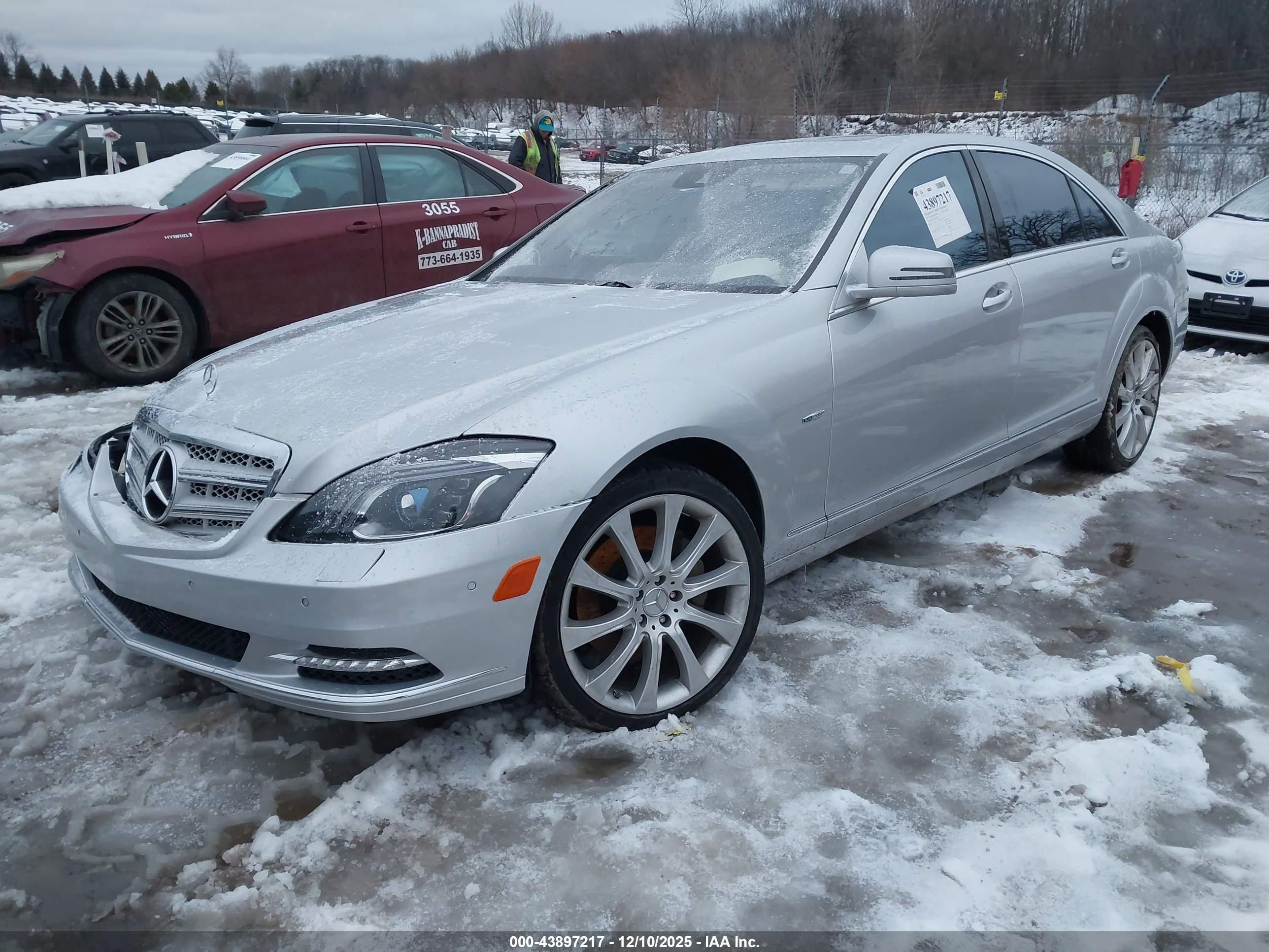 MERCEDES-BENZ S image 2