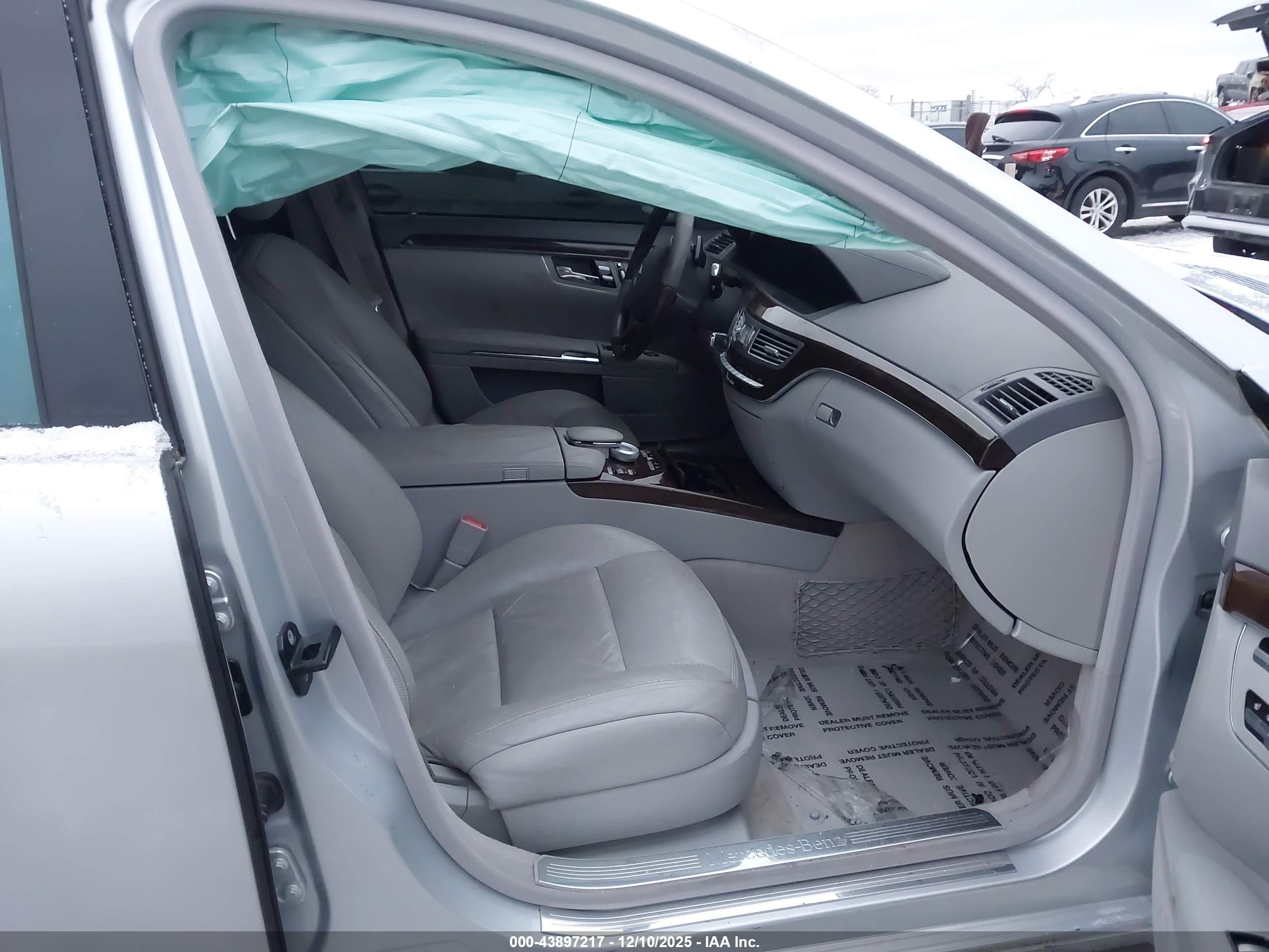 MERCEDES-BENZ S image 5