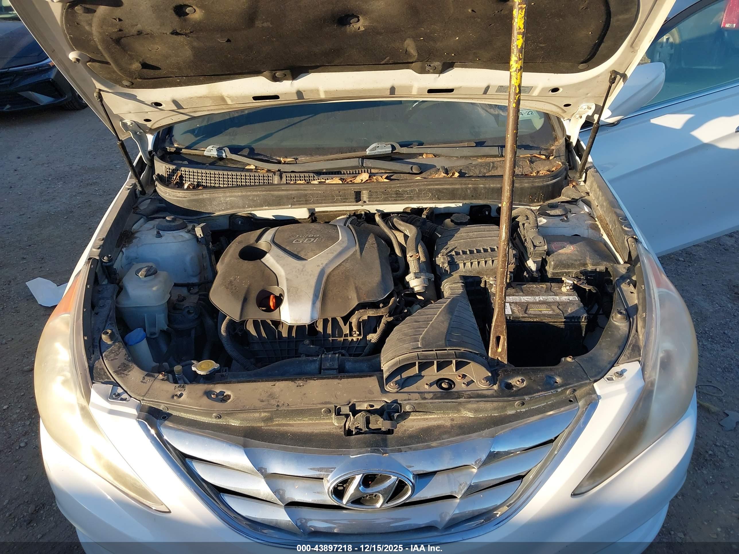 HYUNDAI SONATA image 10