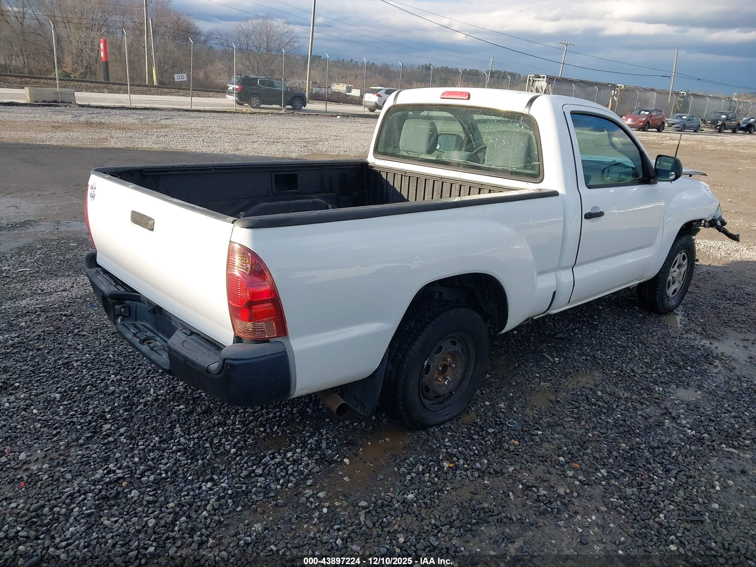 TOYOTA TACOMA image 4