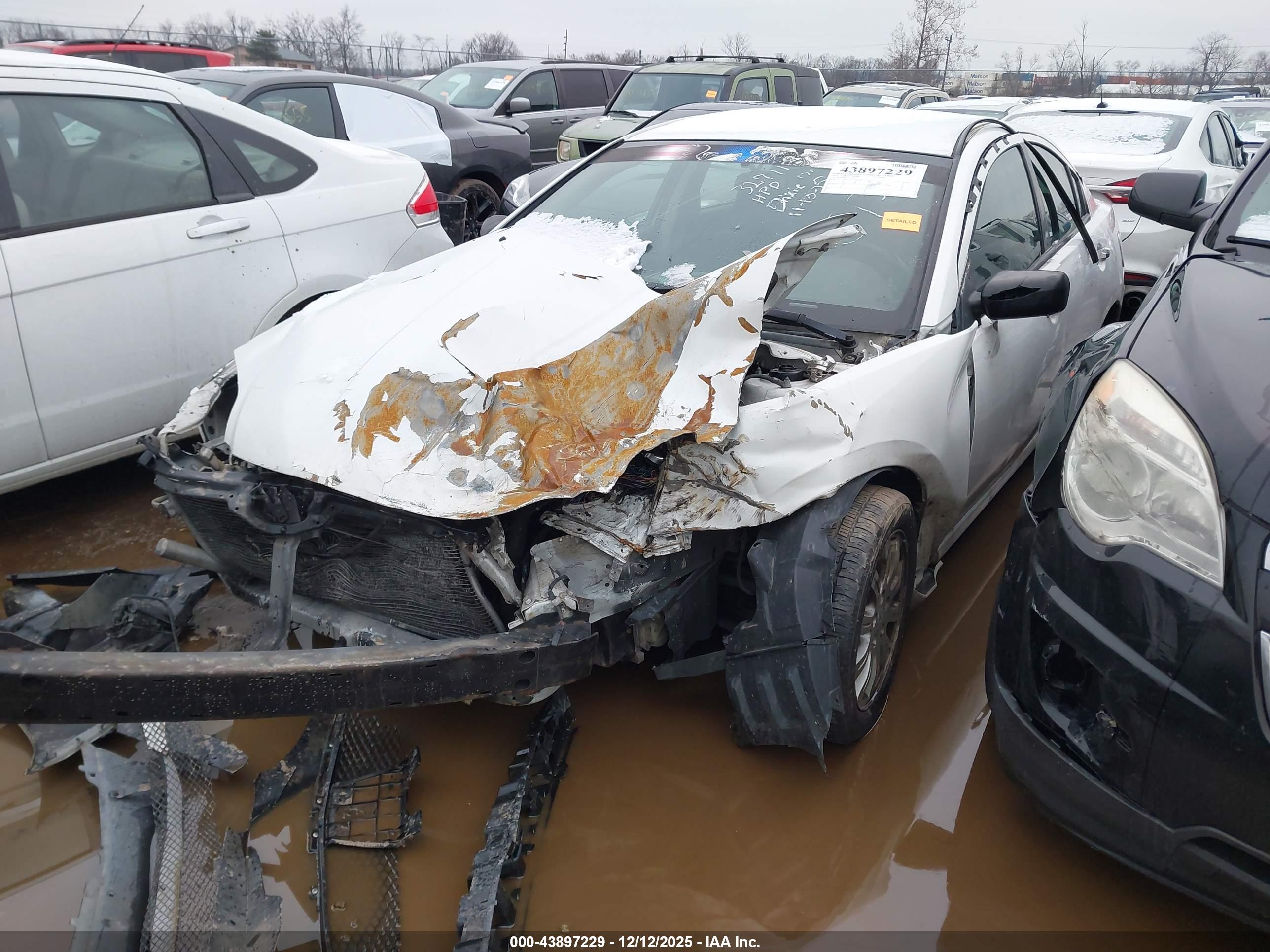 MITSUBISHI GALANT image 2