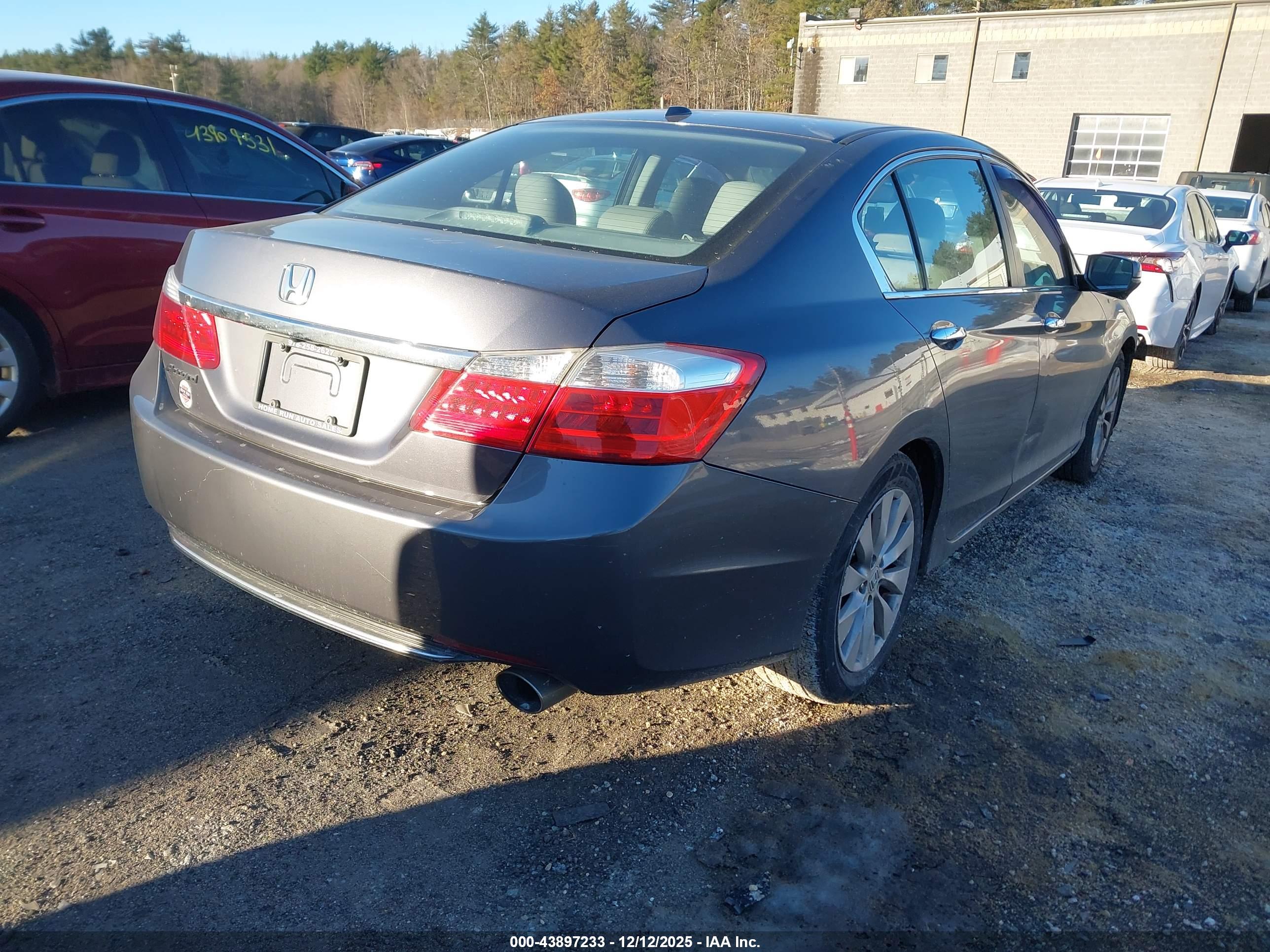 HONDA ACCORD image 4