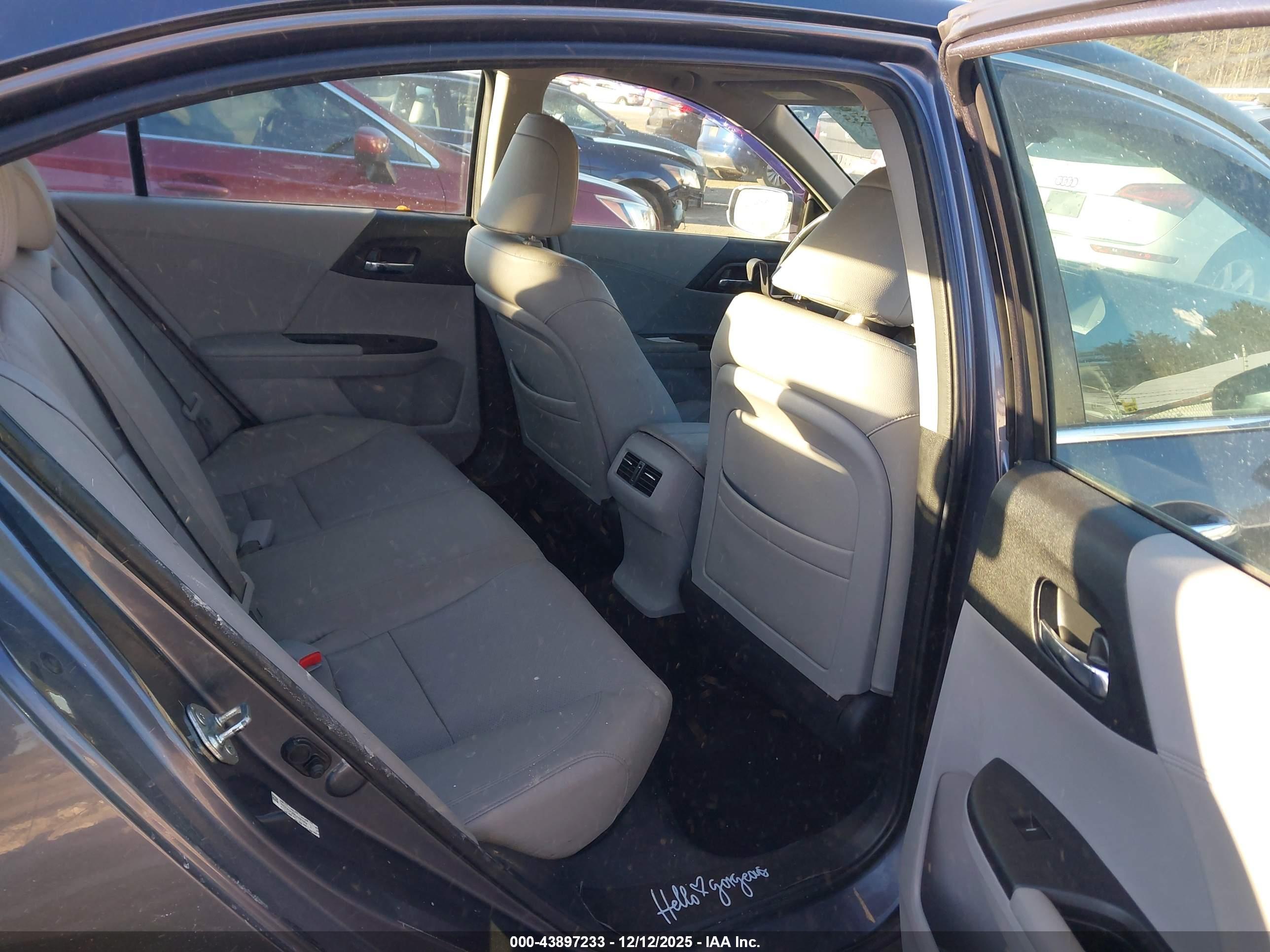 HONDA ACCORD image 8