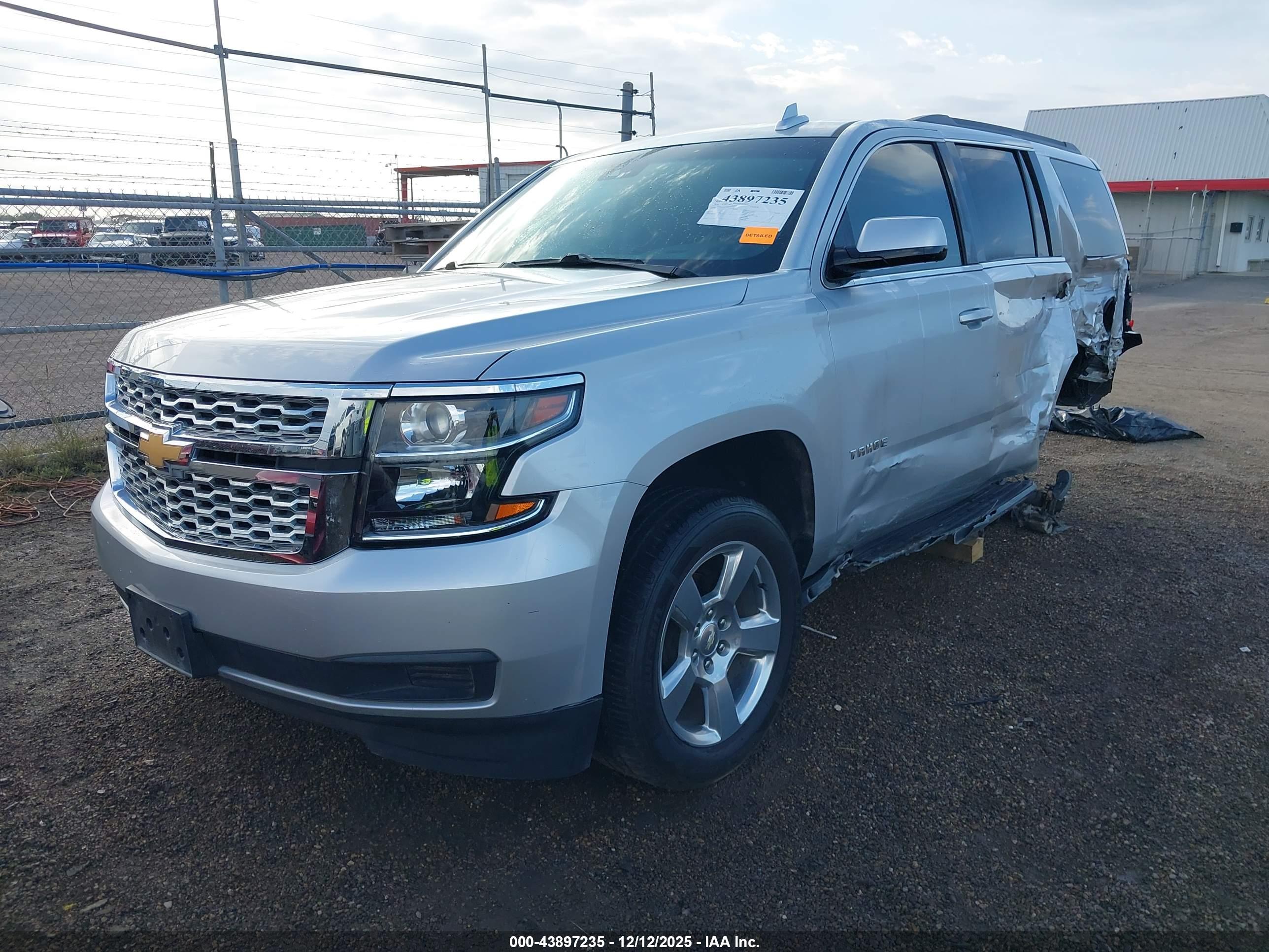 CHEVROLET TAHOE image 2
