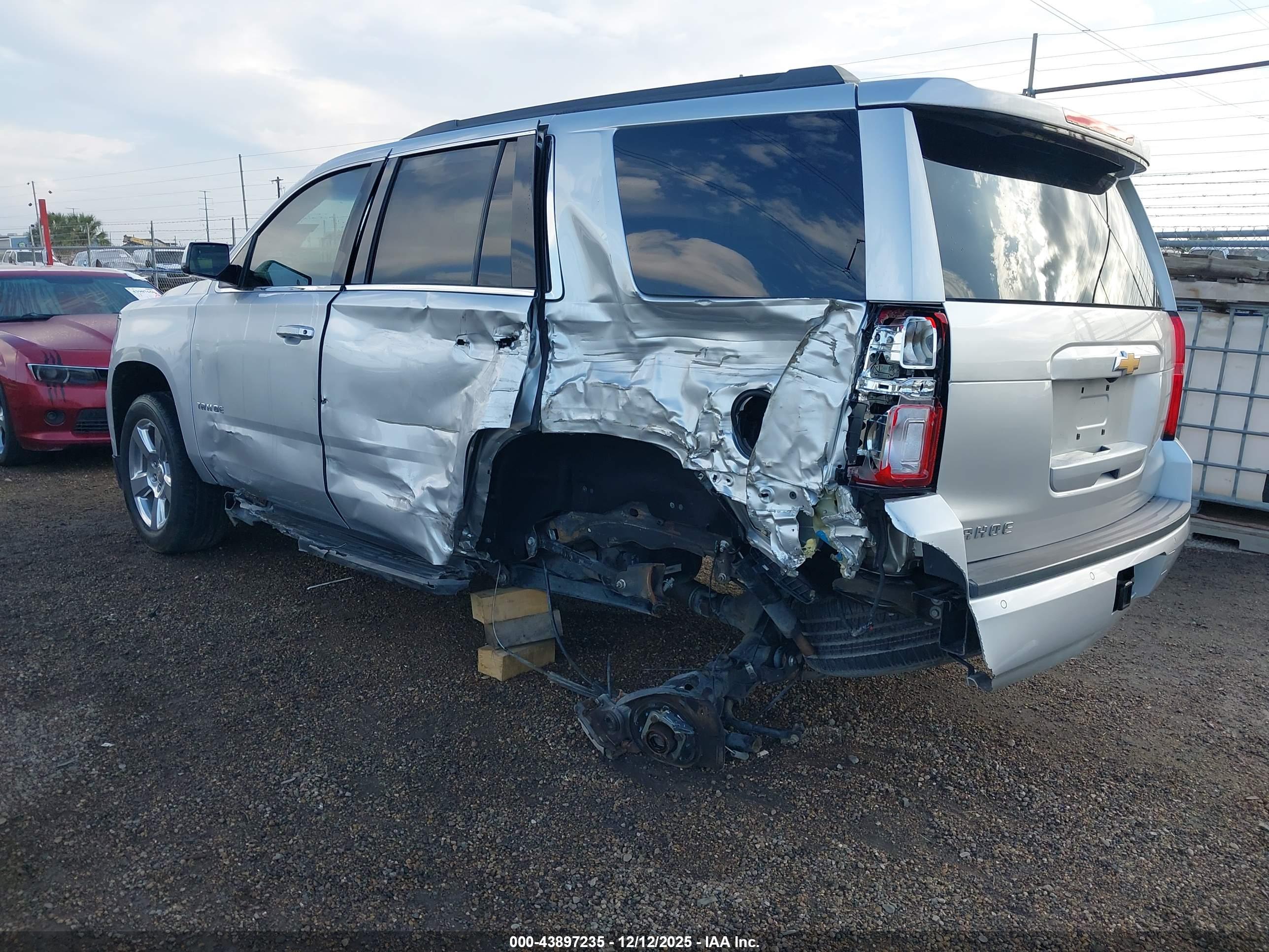 CHEVROLET TAHOE image 3