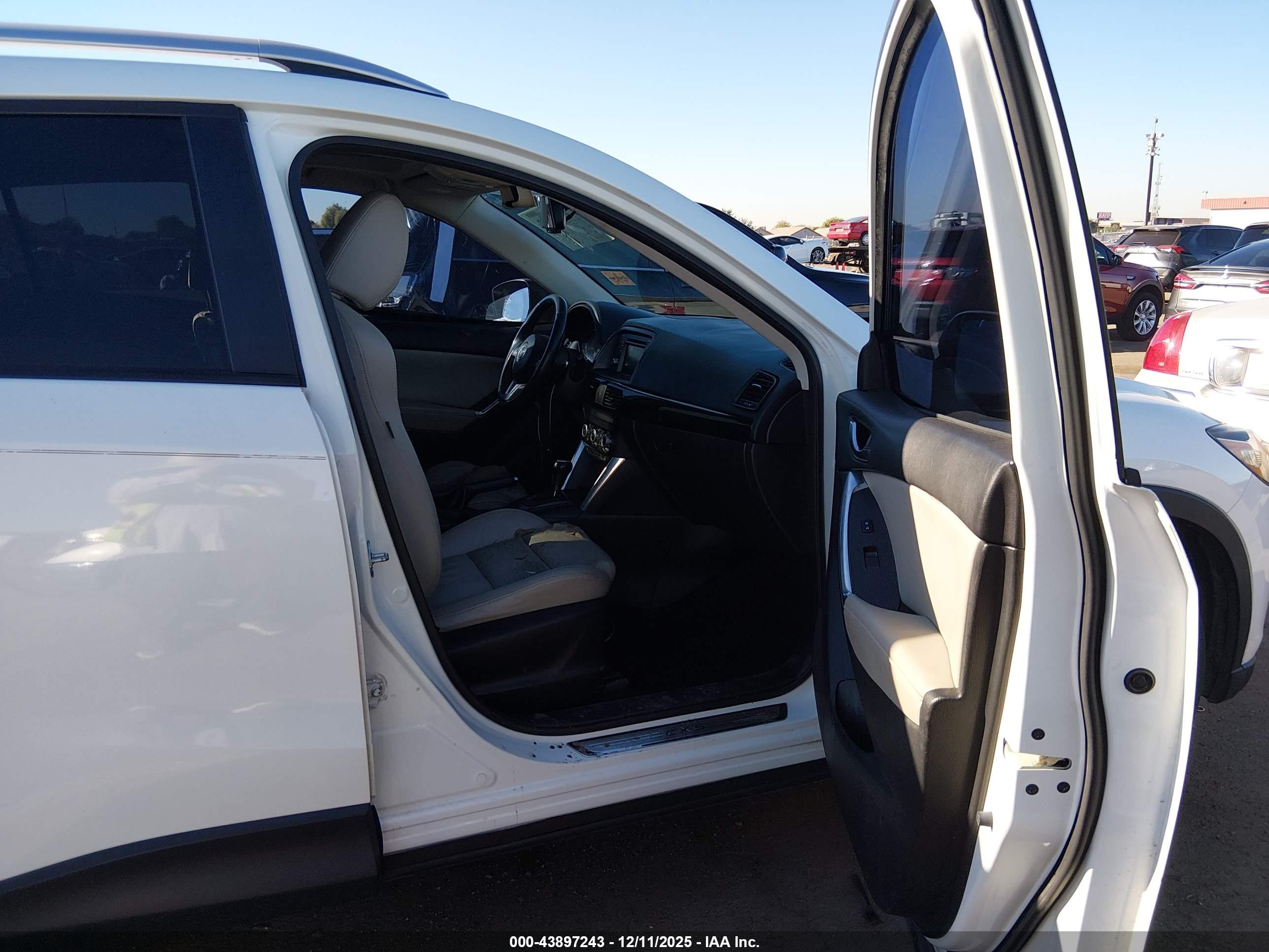 MAZDA CX-5 image 5