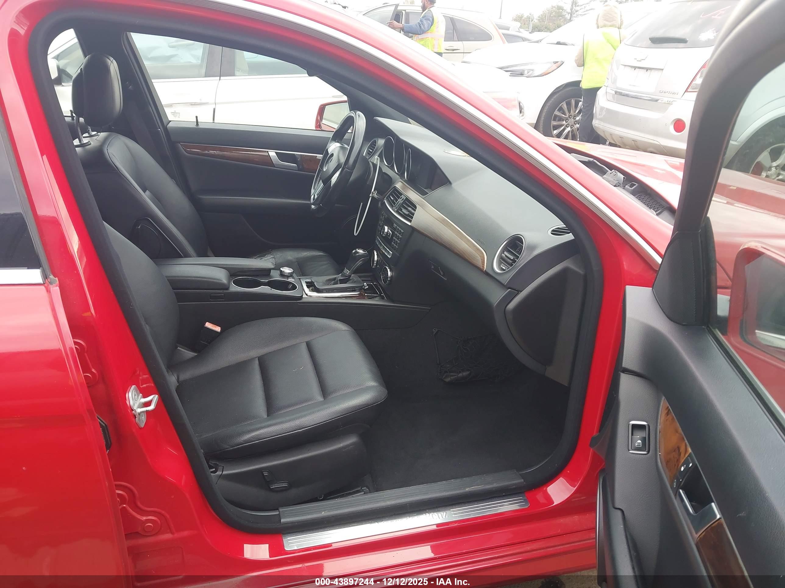 MERCEDES-BENZ C image 5