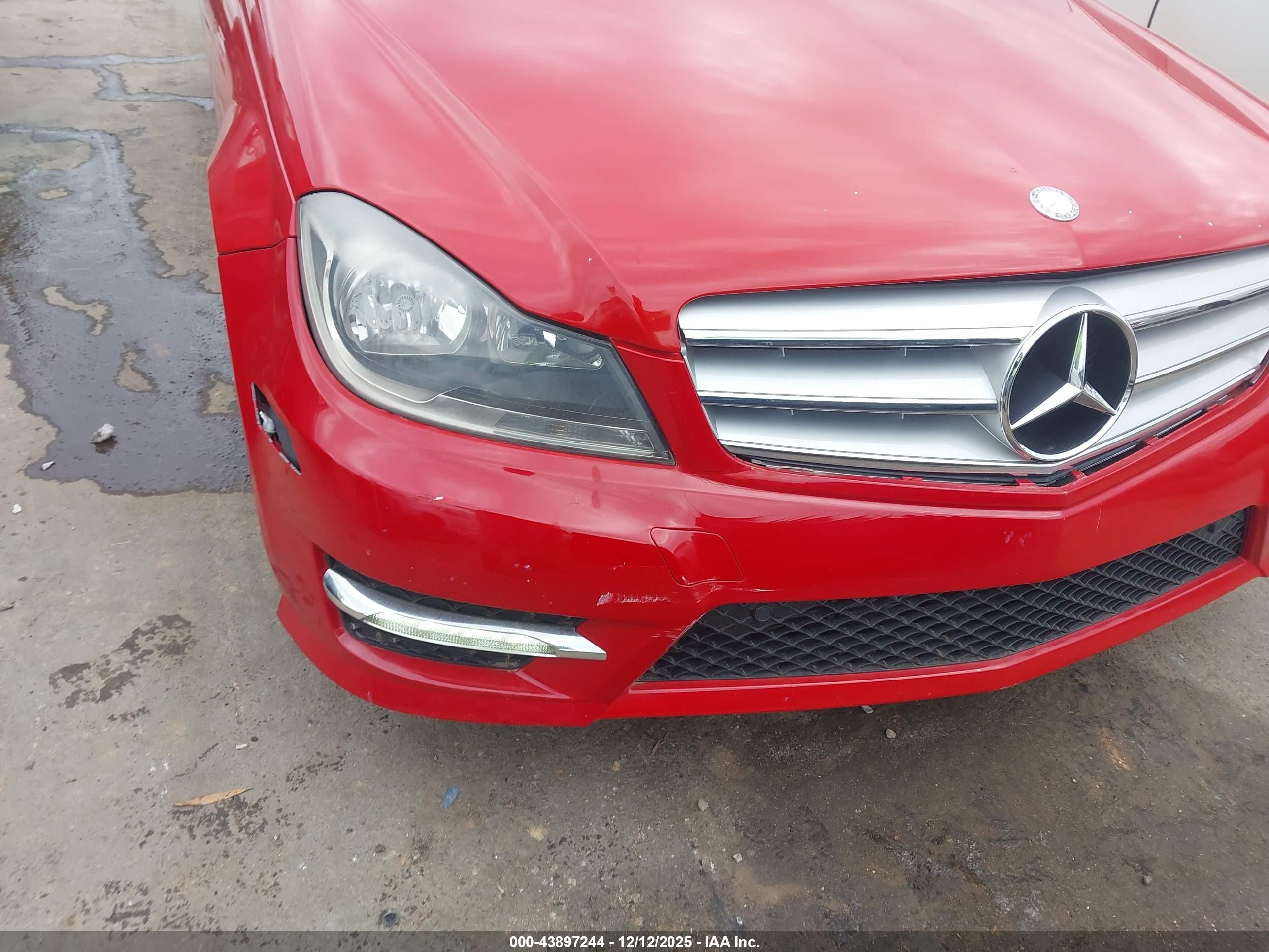 MERCEDES-BENZ C image 6