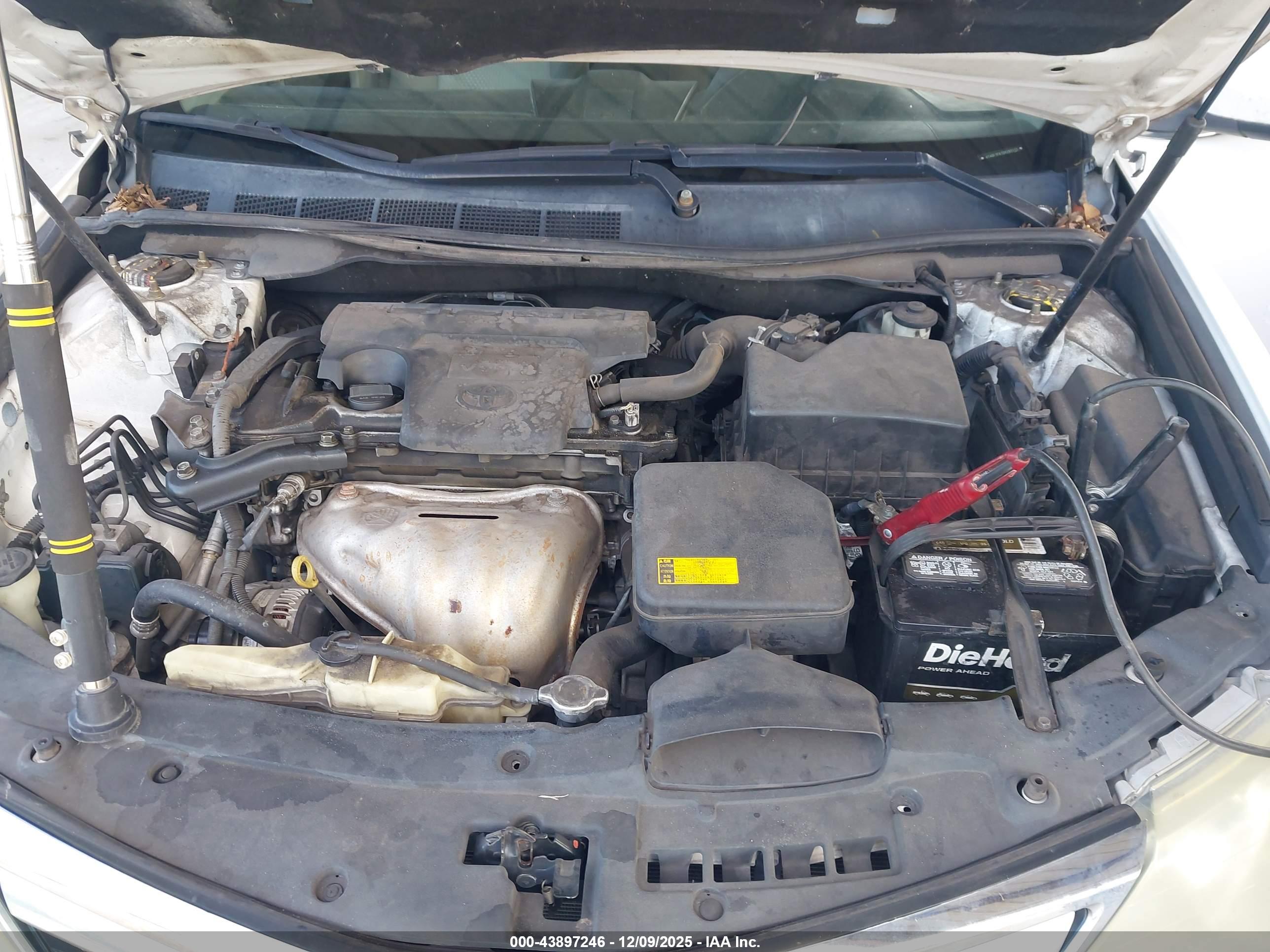 TOYOTA CAMRY image 10