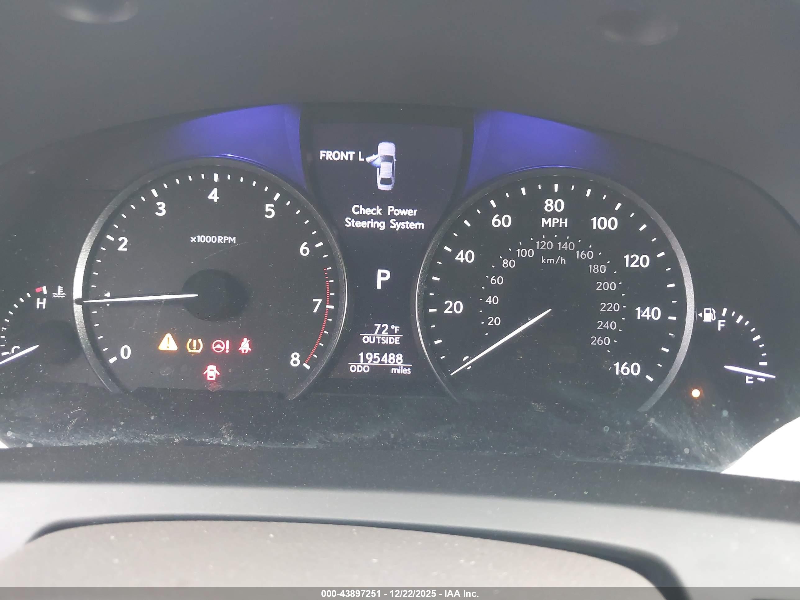 LEXUS LS image 7