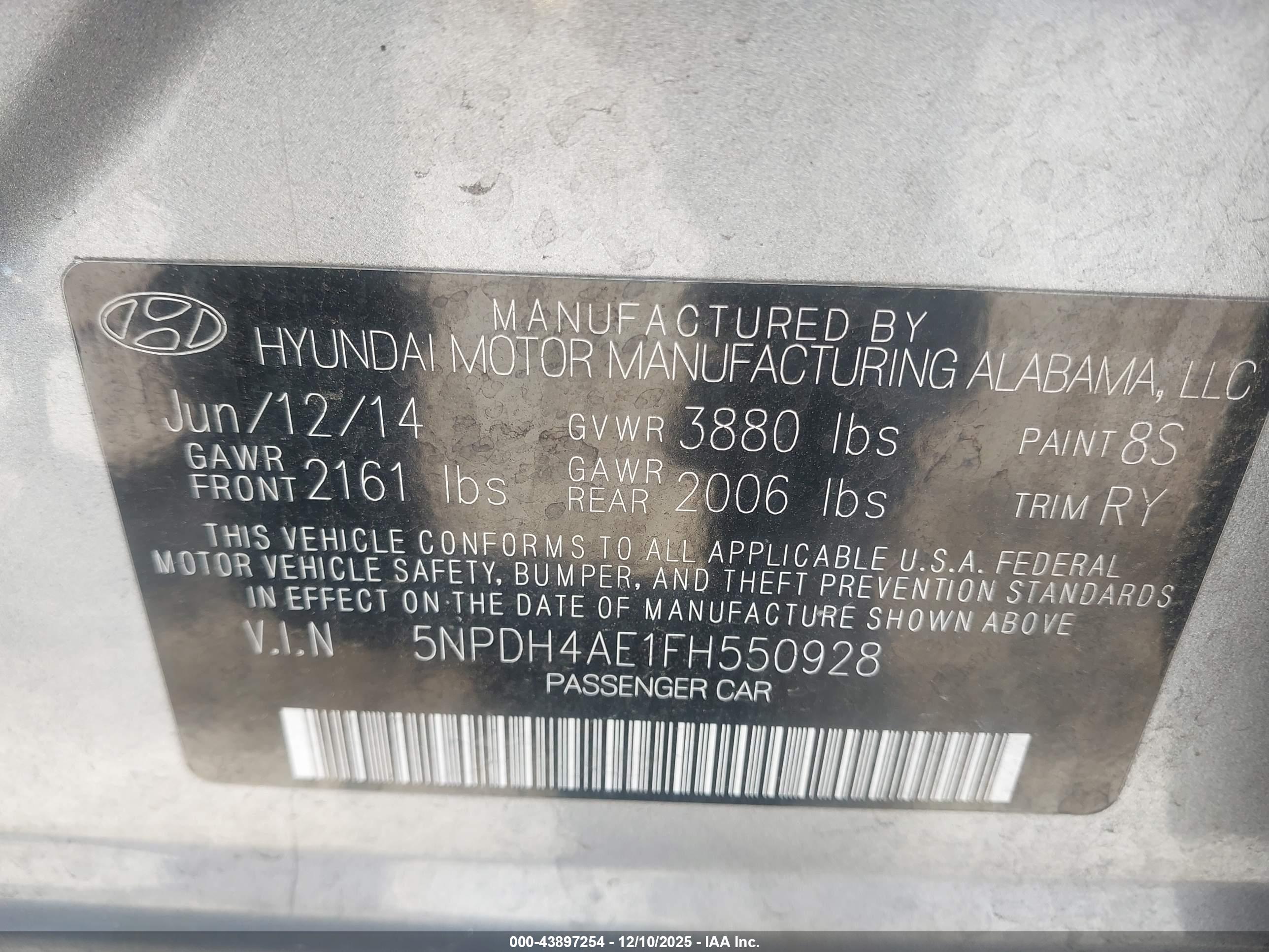HYUNDAI ELANTRA image 9