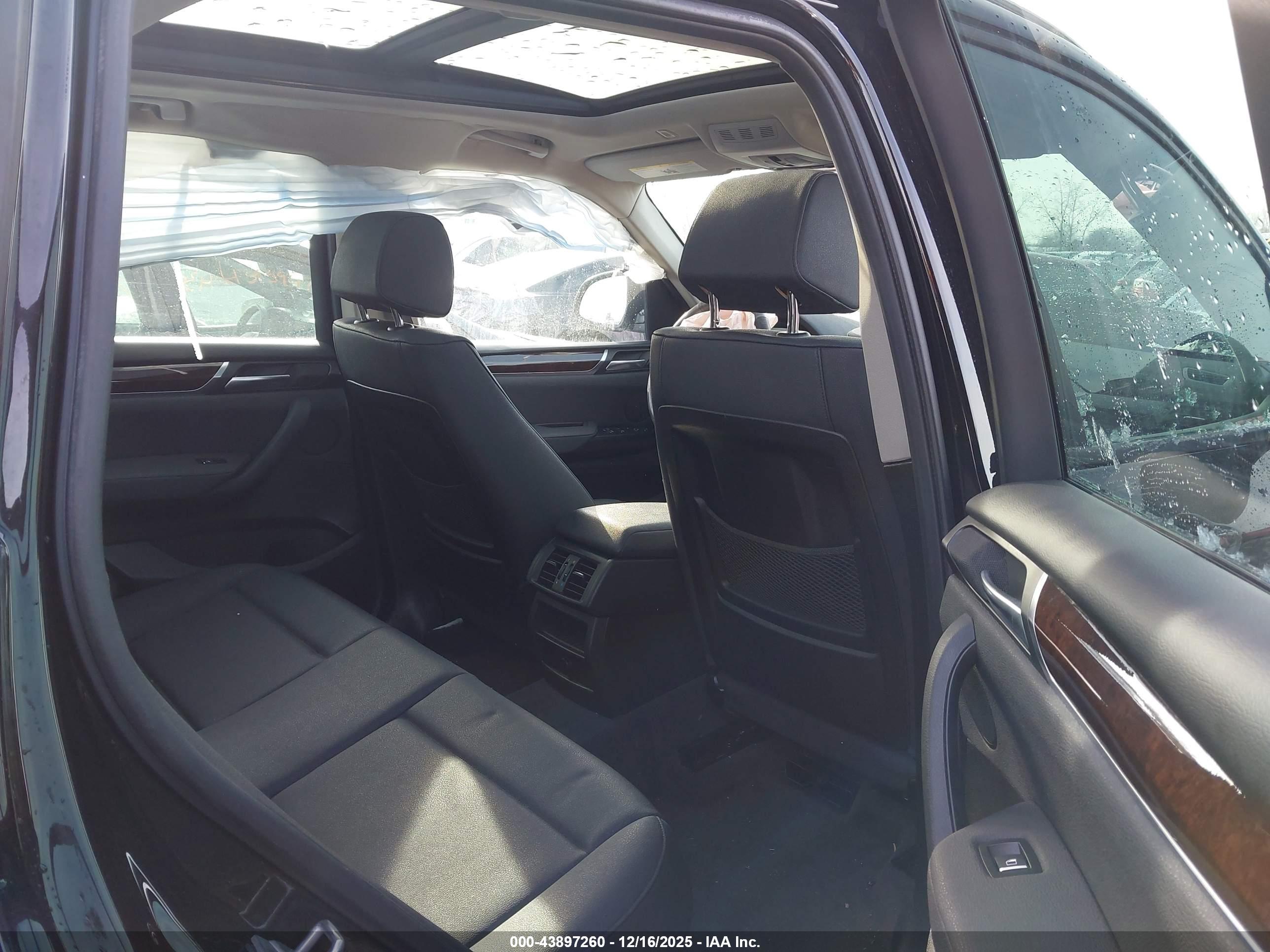 BMW X3 image 8
