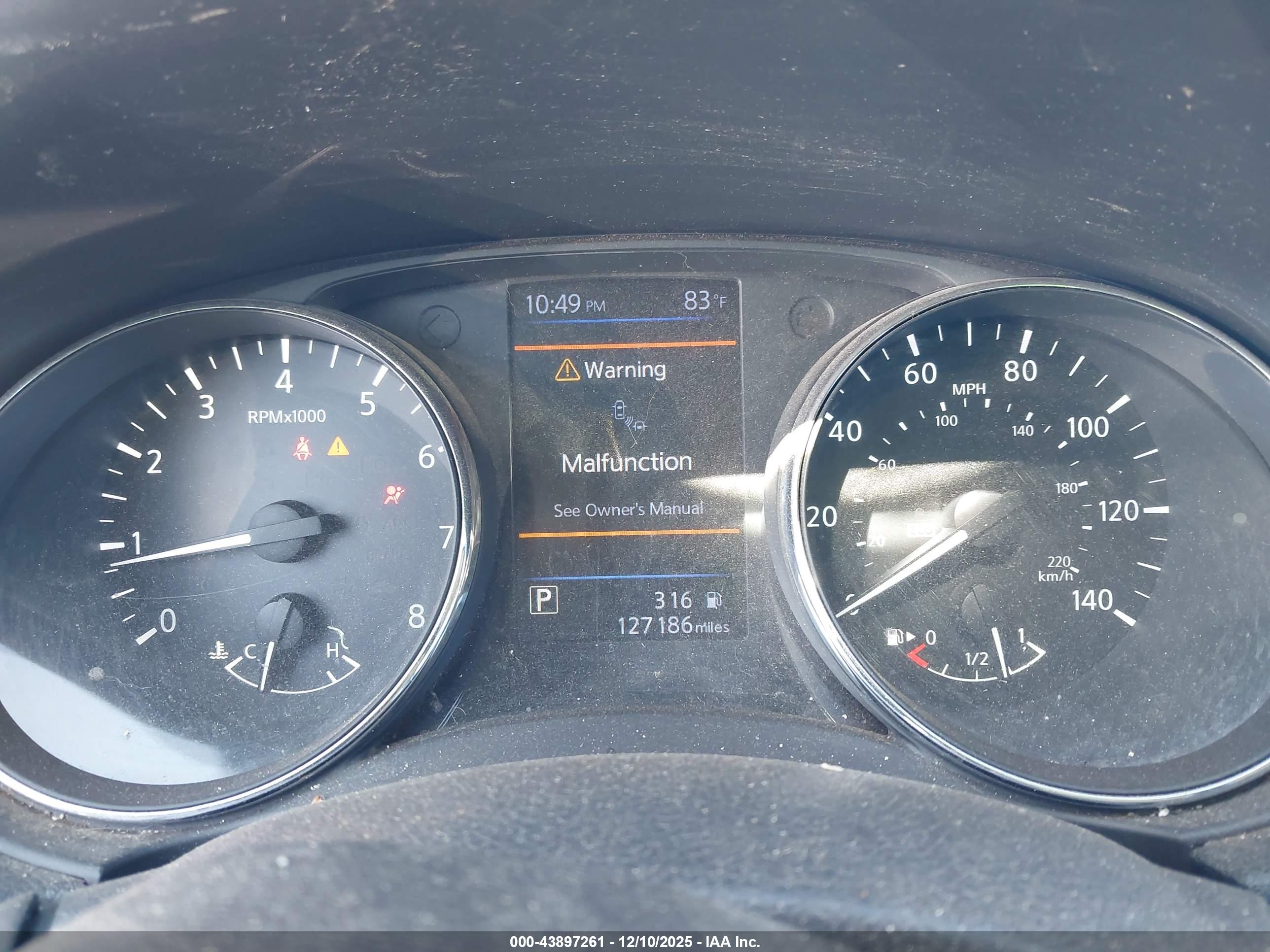 NISSAN ROGUE image 7