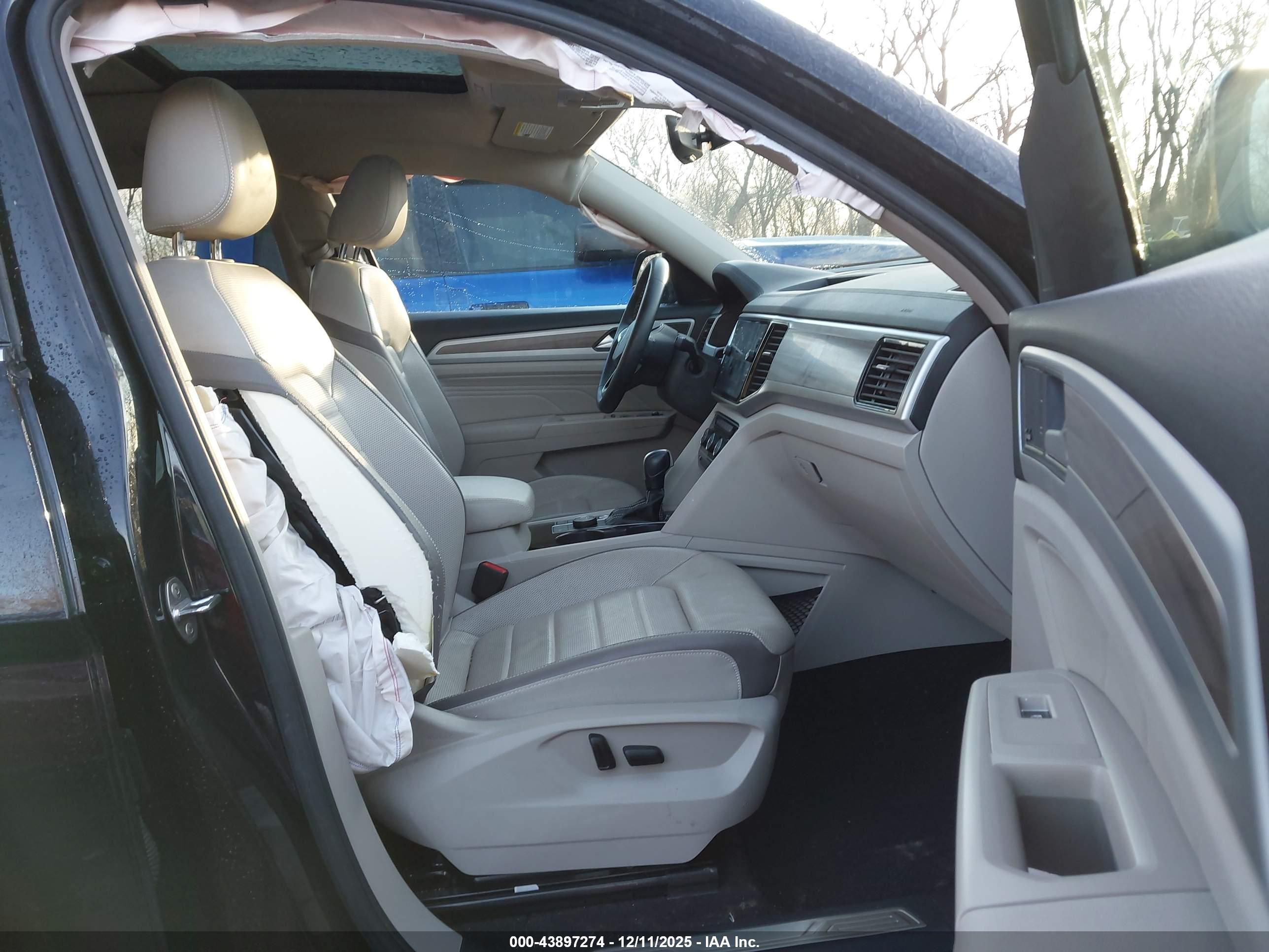 VOLKSWAGEN ATLAS image 5