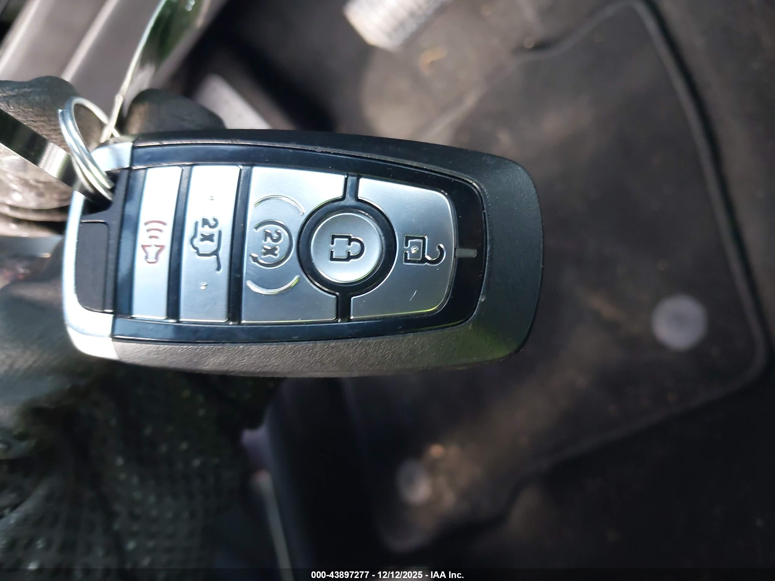 FORD EDGE image 11