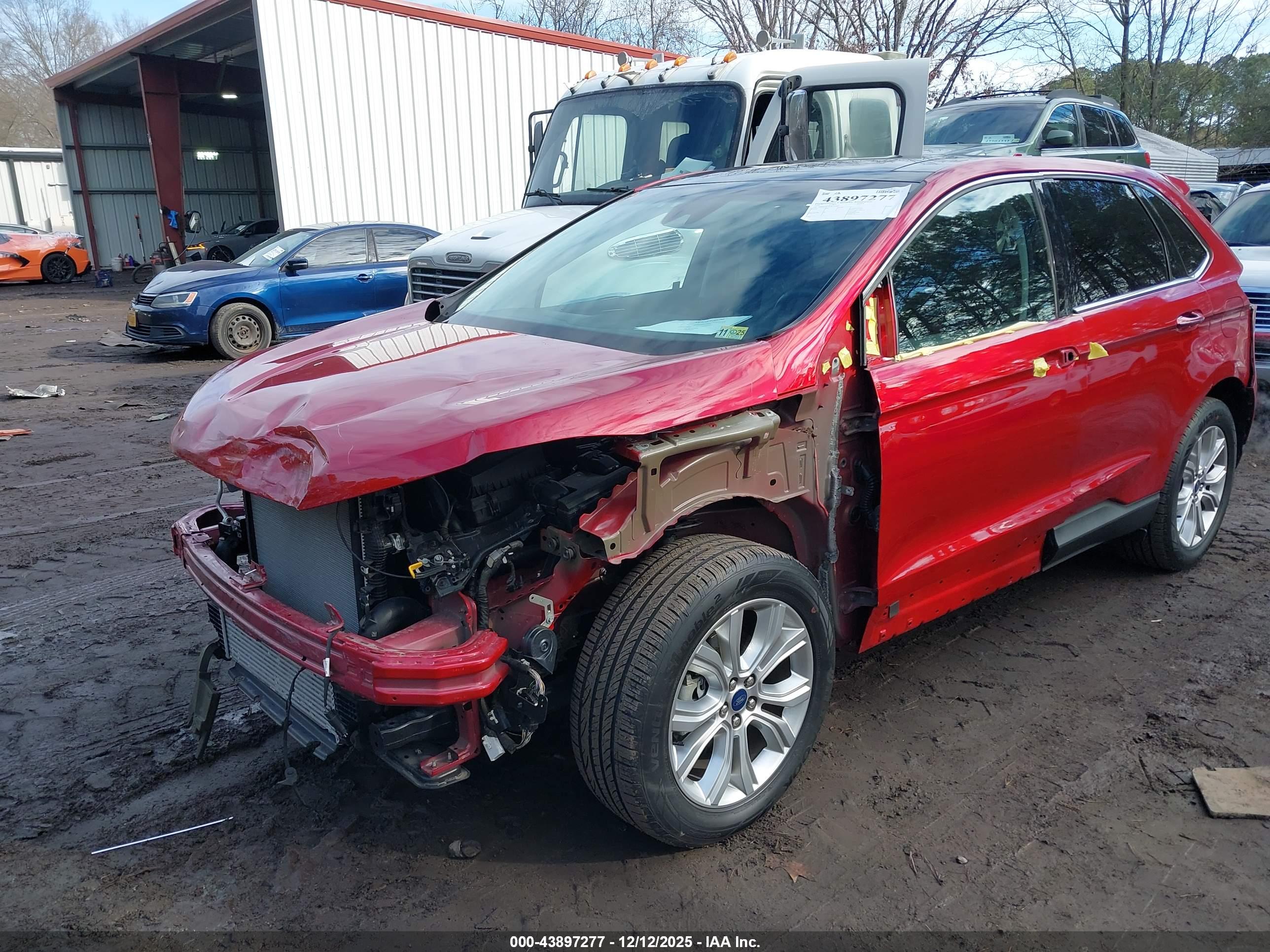 FORD EDGE image 2