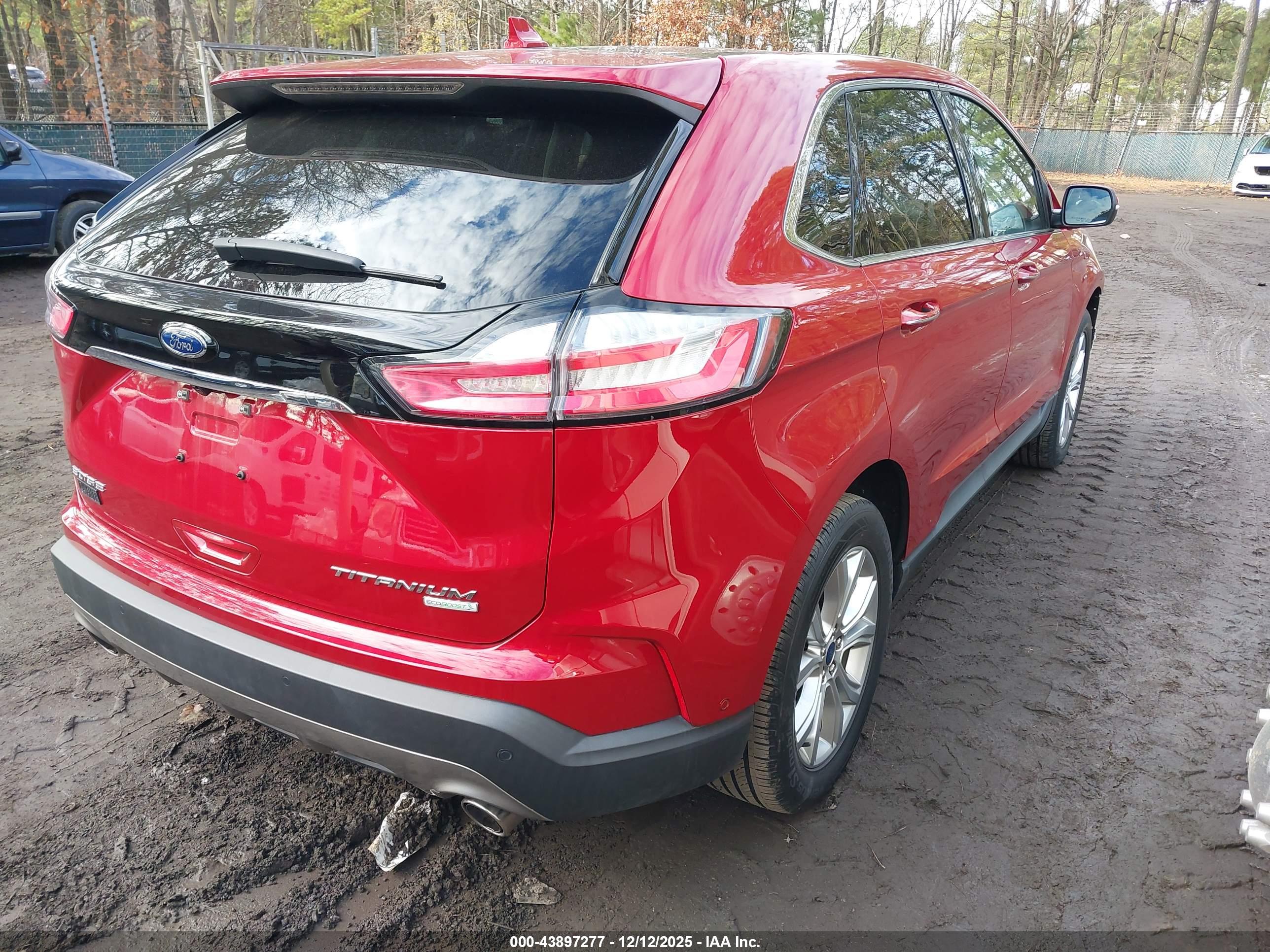 FORD EDGE image 4