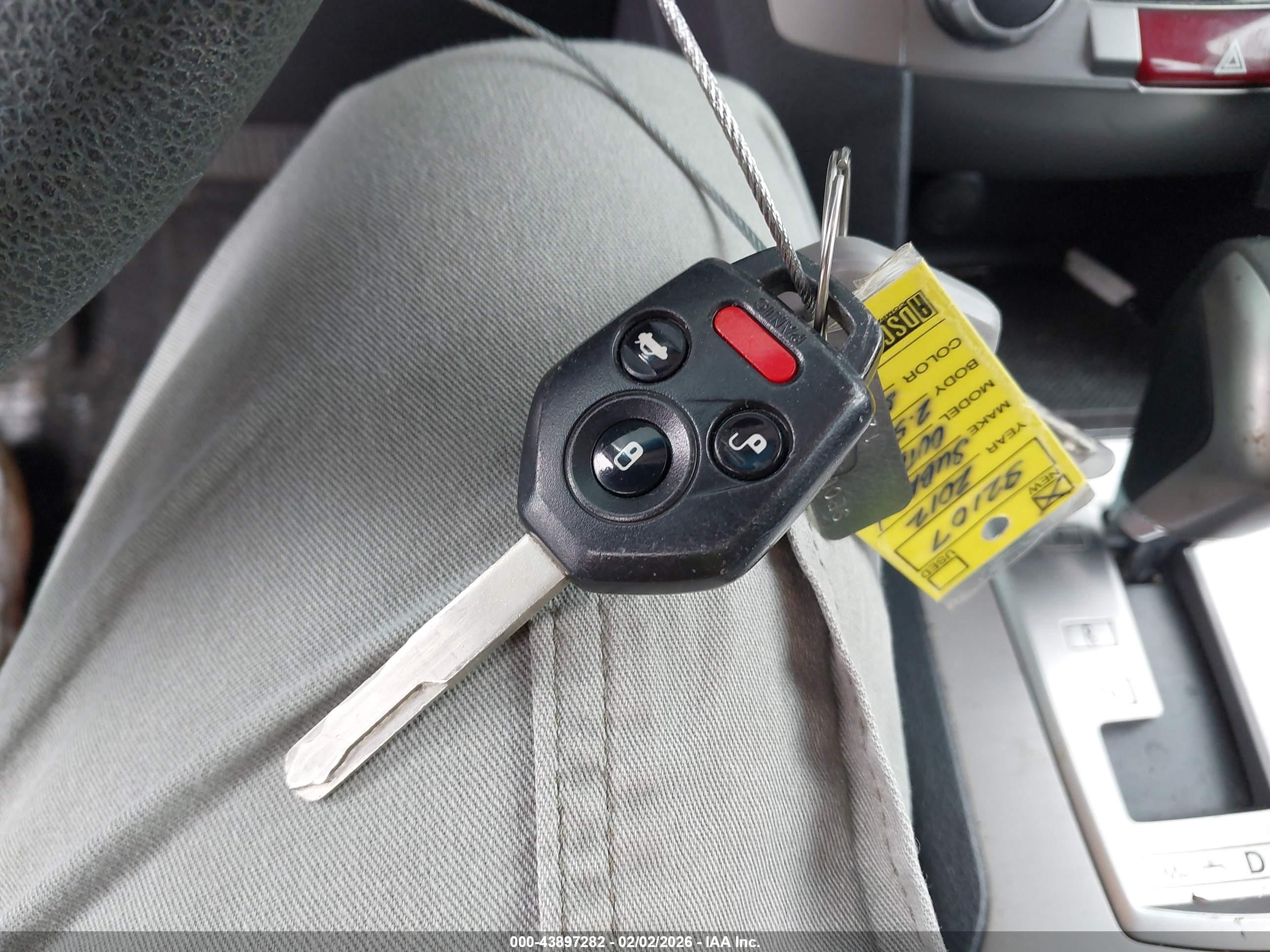 SUBARU OUTBACK image 11