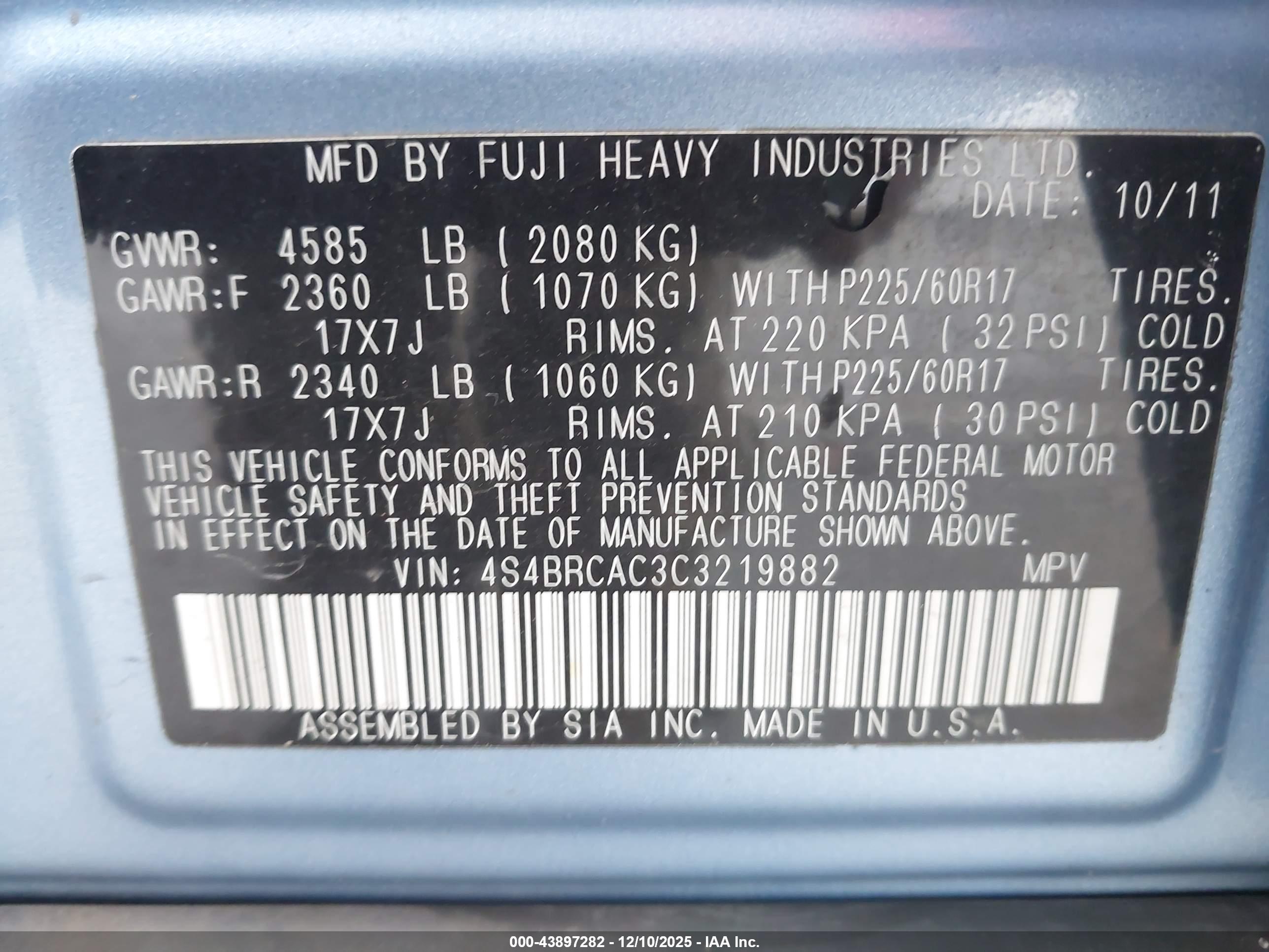 SUBARU OUTBACK image 9