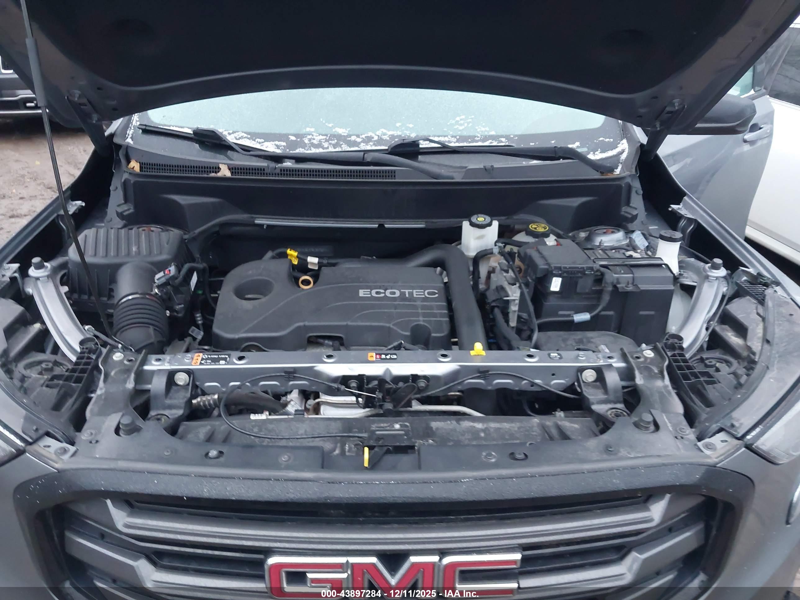 GMC TERRAIN image 10