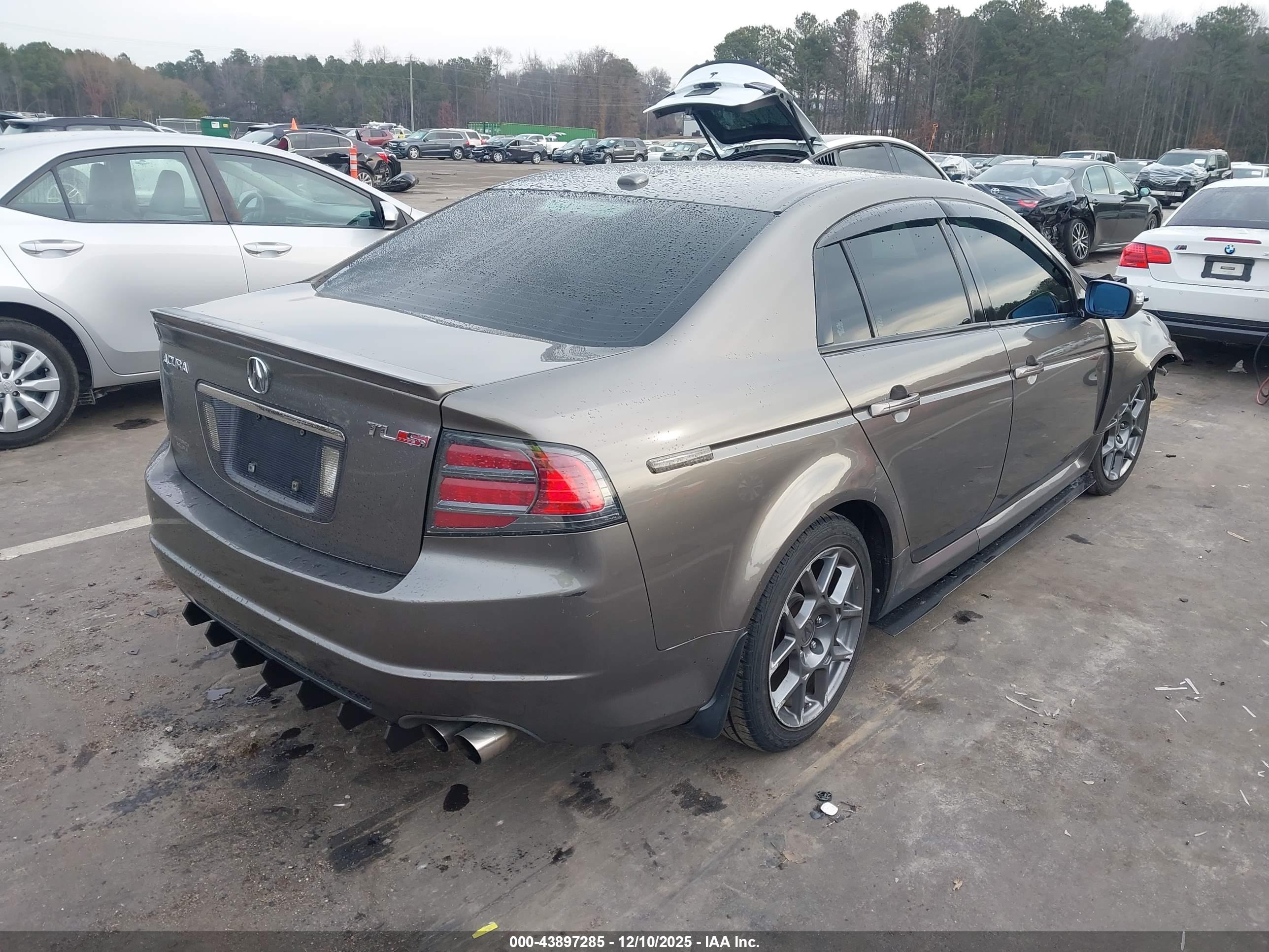 ACURA TL image 4
