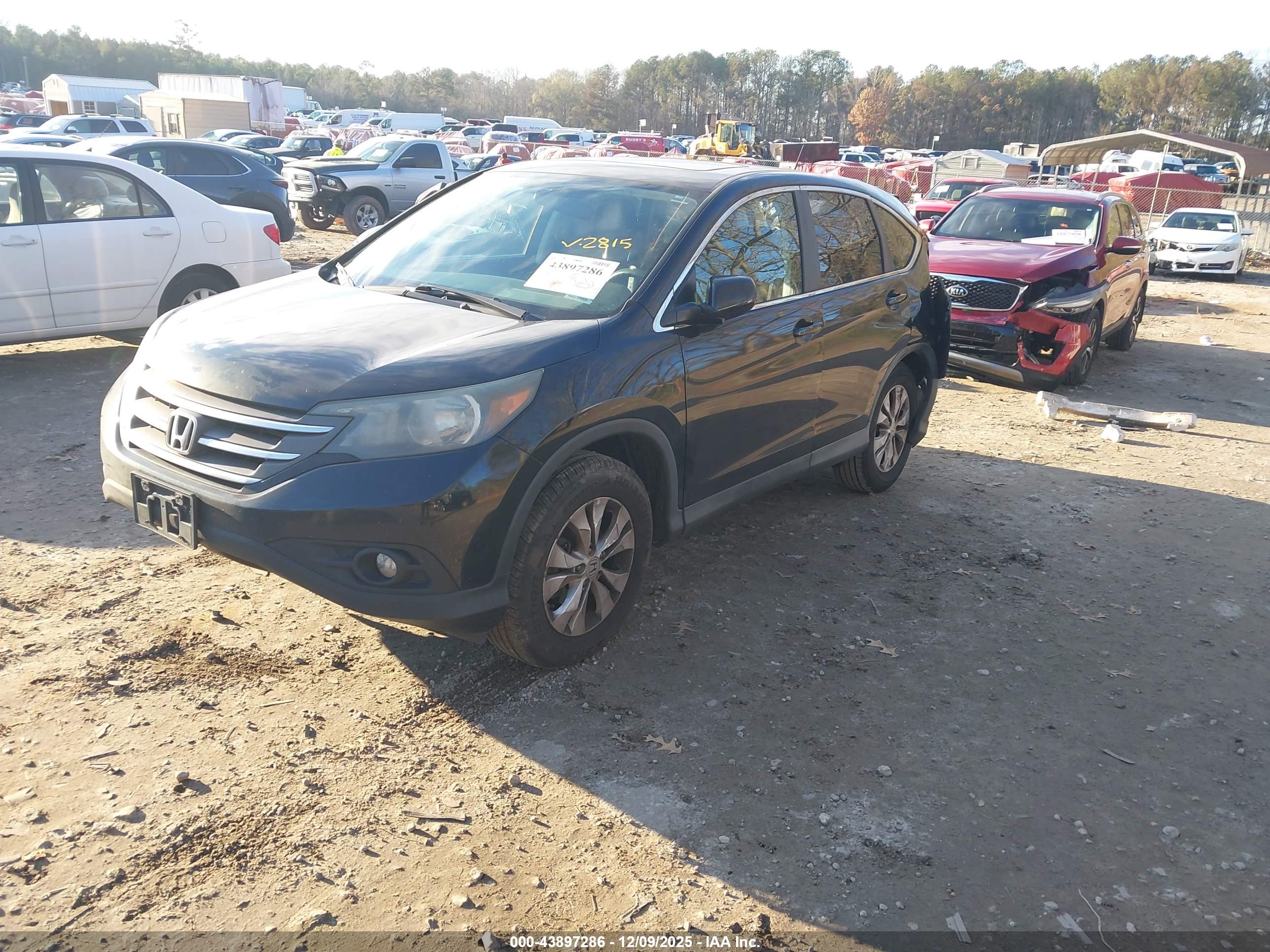 HONDA CR-V image 2