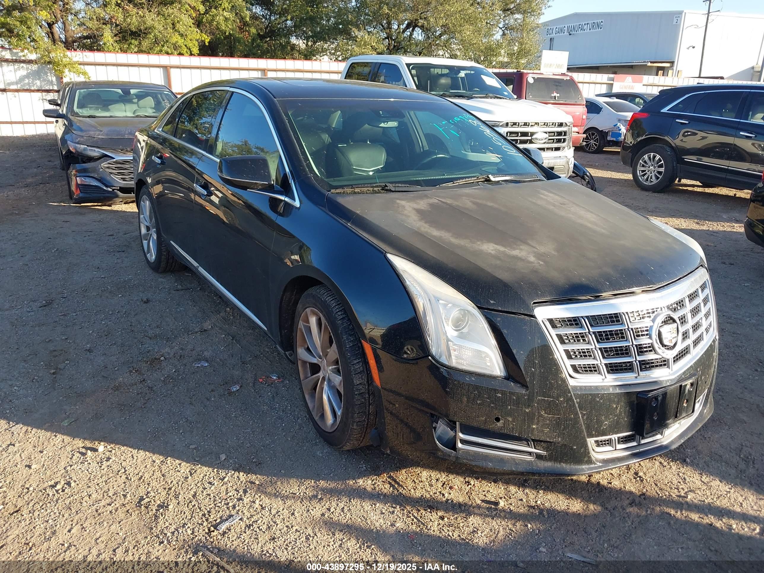 CADILLAC XTS image 6