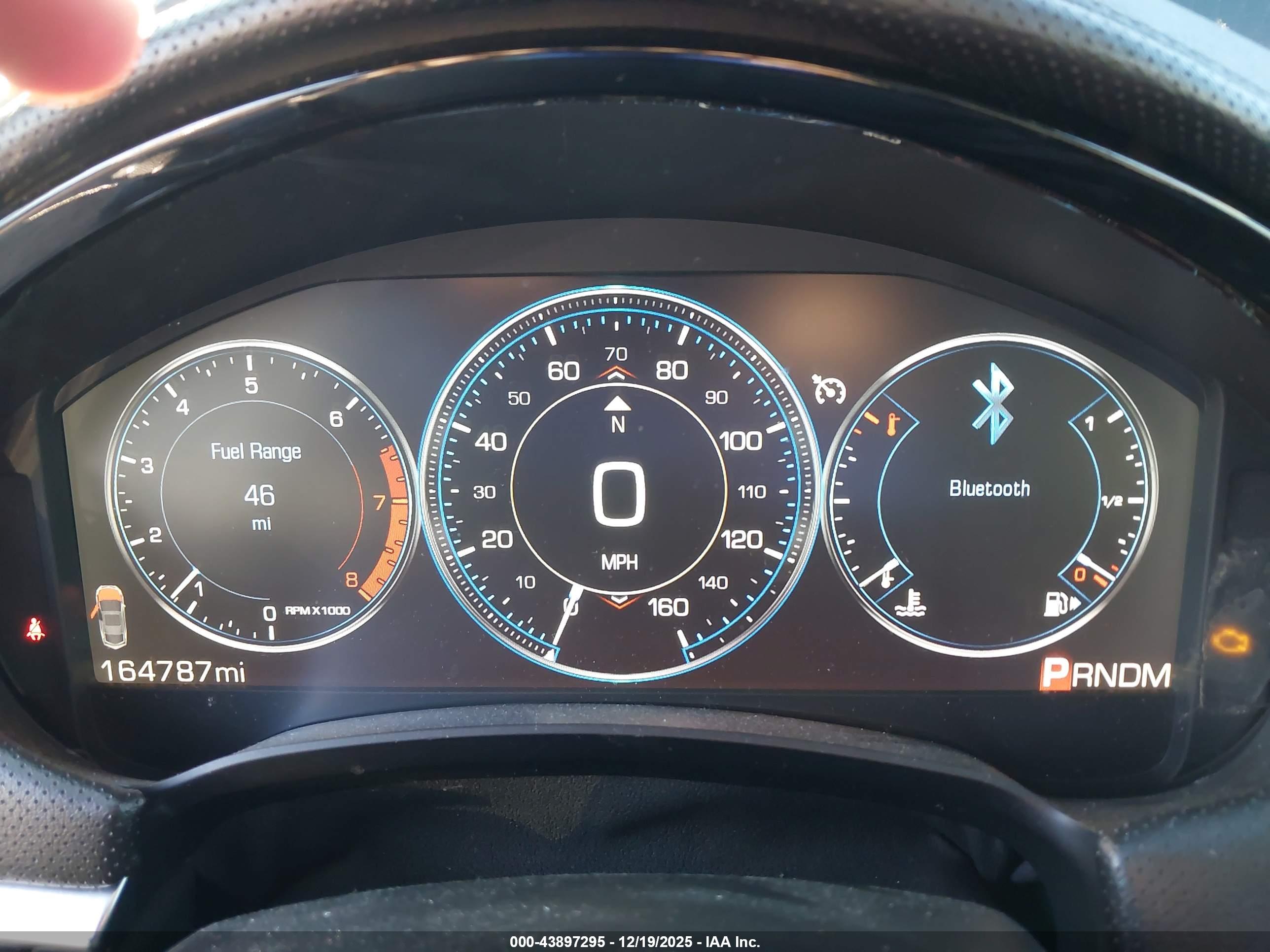 CADILLAC XTS image 7