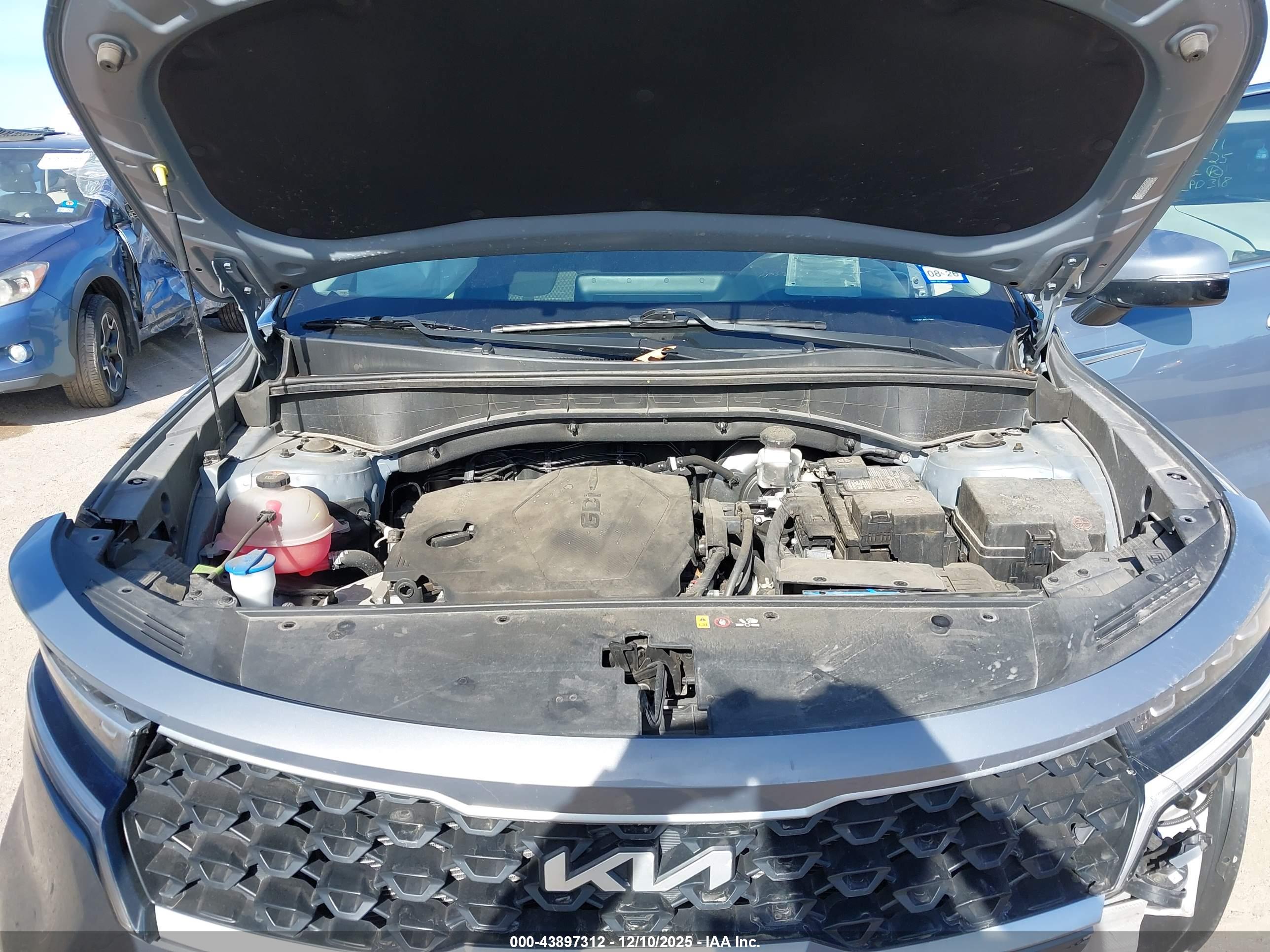 KIA SORENTO image 10